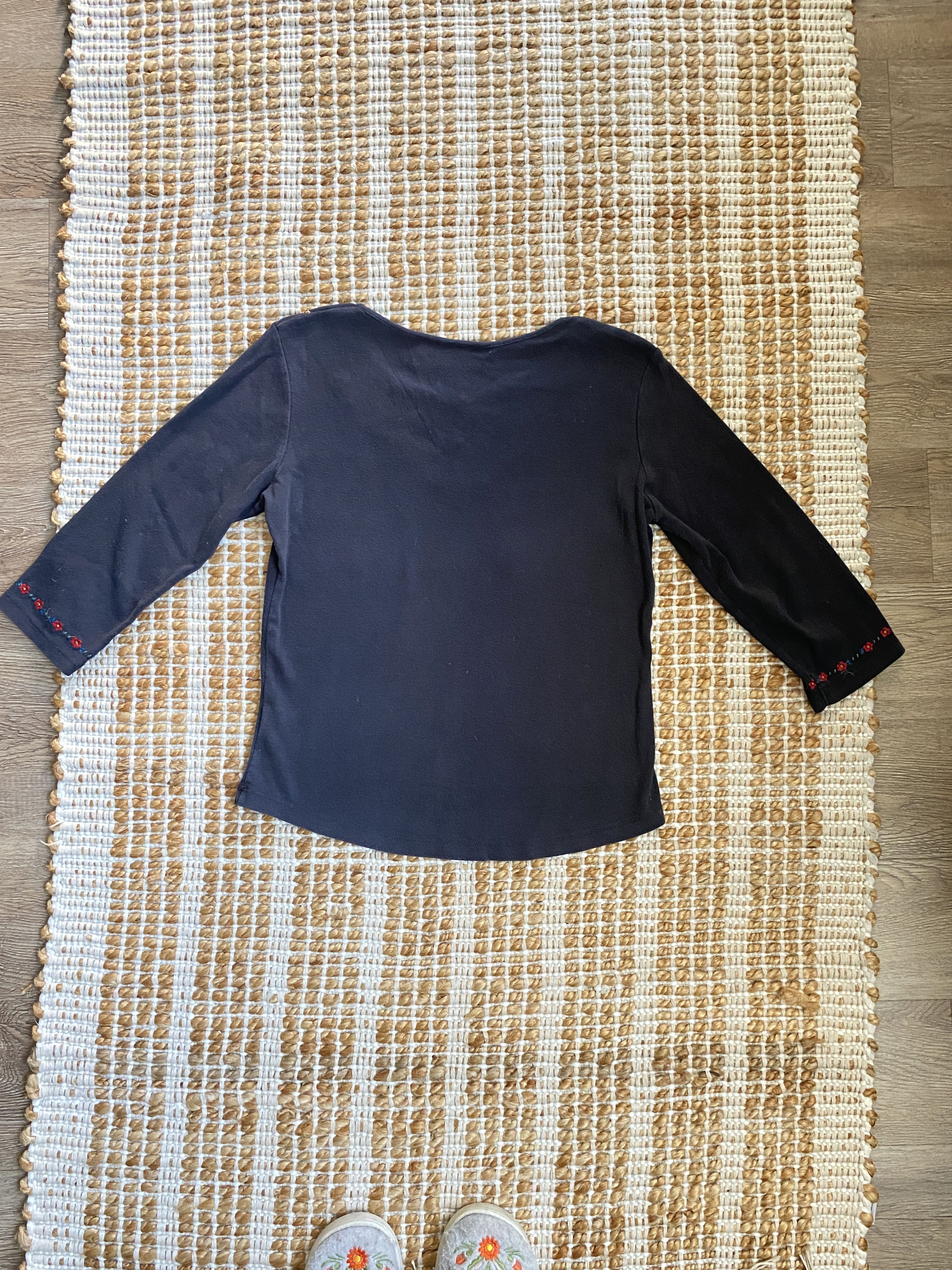 Other Vintage St. John’s Bay Embroidered Black Cotton Top Size S / US 4 / IT 40 - 4 Thumbnail
