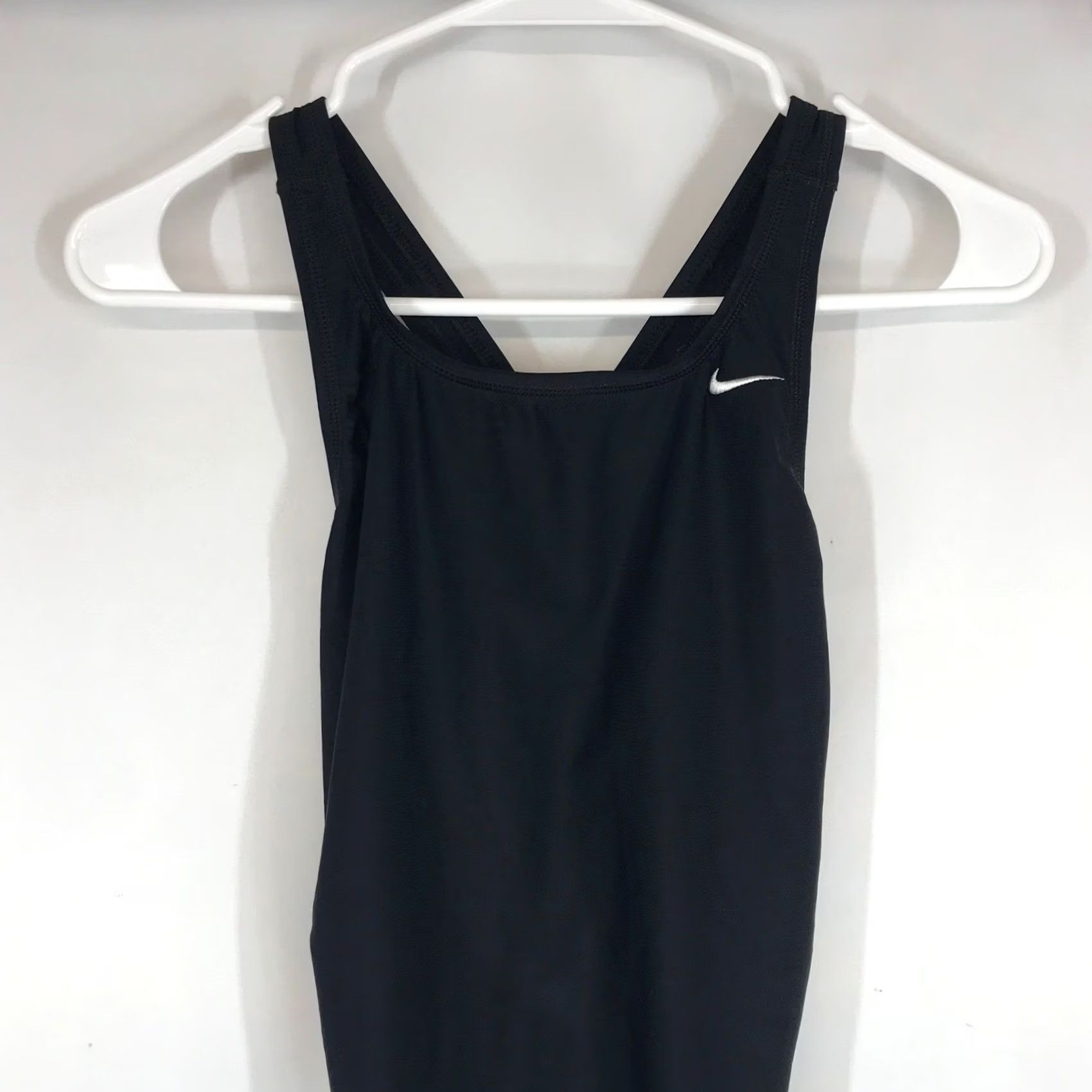 Nike Nike Womens Black Racerback One-Piece Swimsuit High Cut Training Size 32 / 6 Size ONE SIZE - 2 Thumbnail