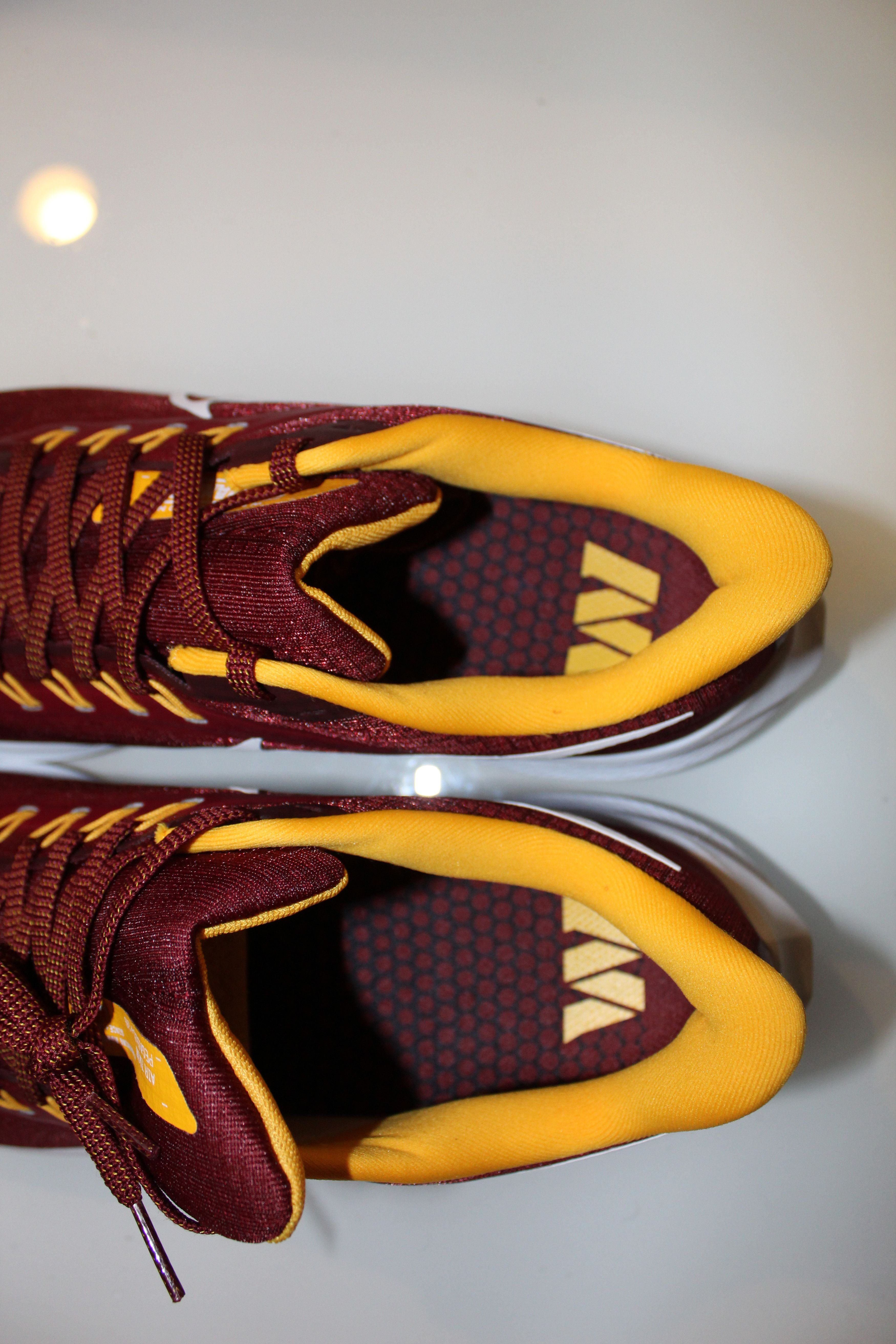 Nike Nike Air Zoom Pegasus 39 – Washington Commanders Edition Size US 10.5 / EU 43-44 - 7 Thumbnail