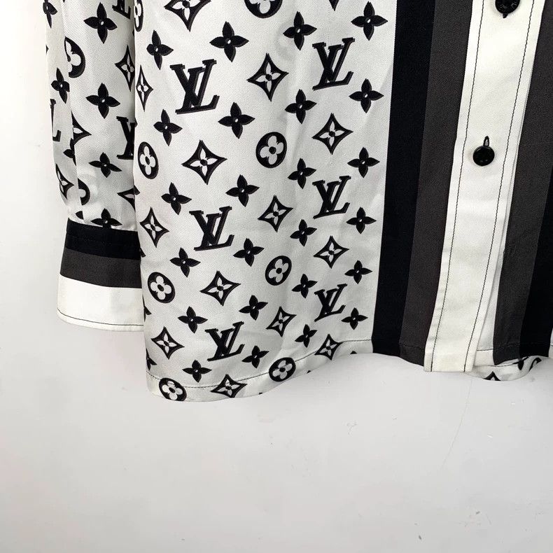 Louis Vuitton Louis Vuitton 23 long-sleeved shirts with white logo, pres Size XS / US 0-2 / IT 36-38 - 4 Thumbnail