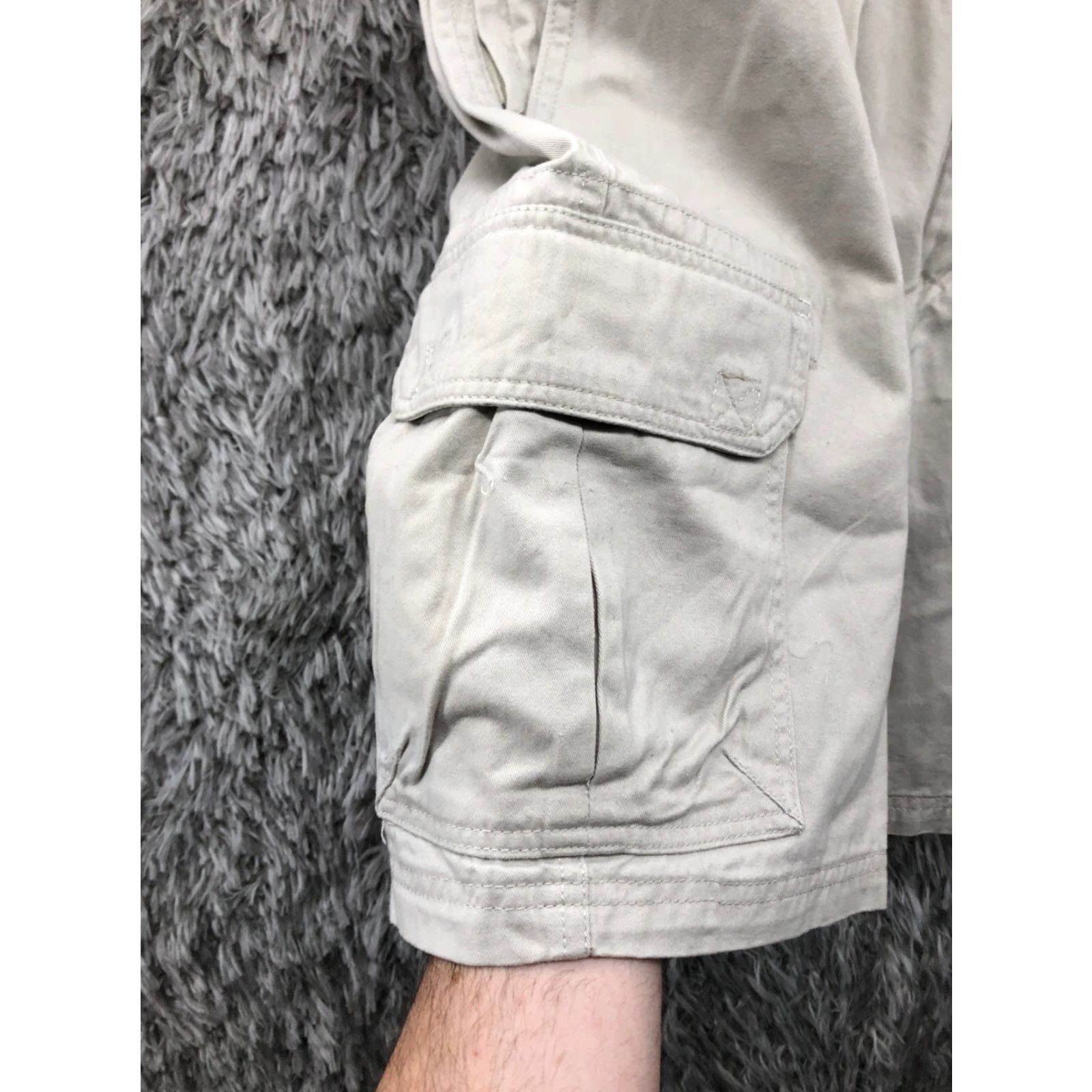 Vintage Islander Cargo Shorts Mens Size 42 Beige Regular Mid Rise Knit Cotton Belt Loops 10 in Inseam Casual Size US 42 / EU 58 - 4 Thumbnail