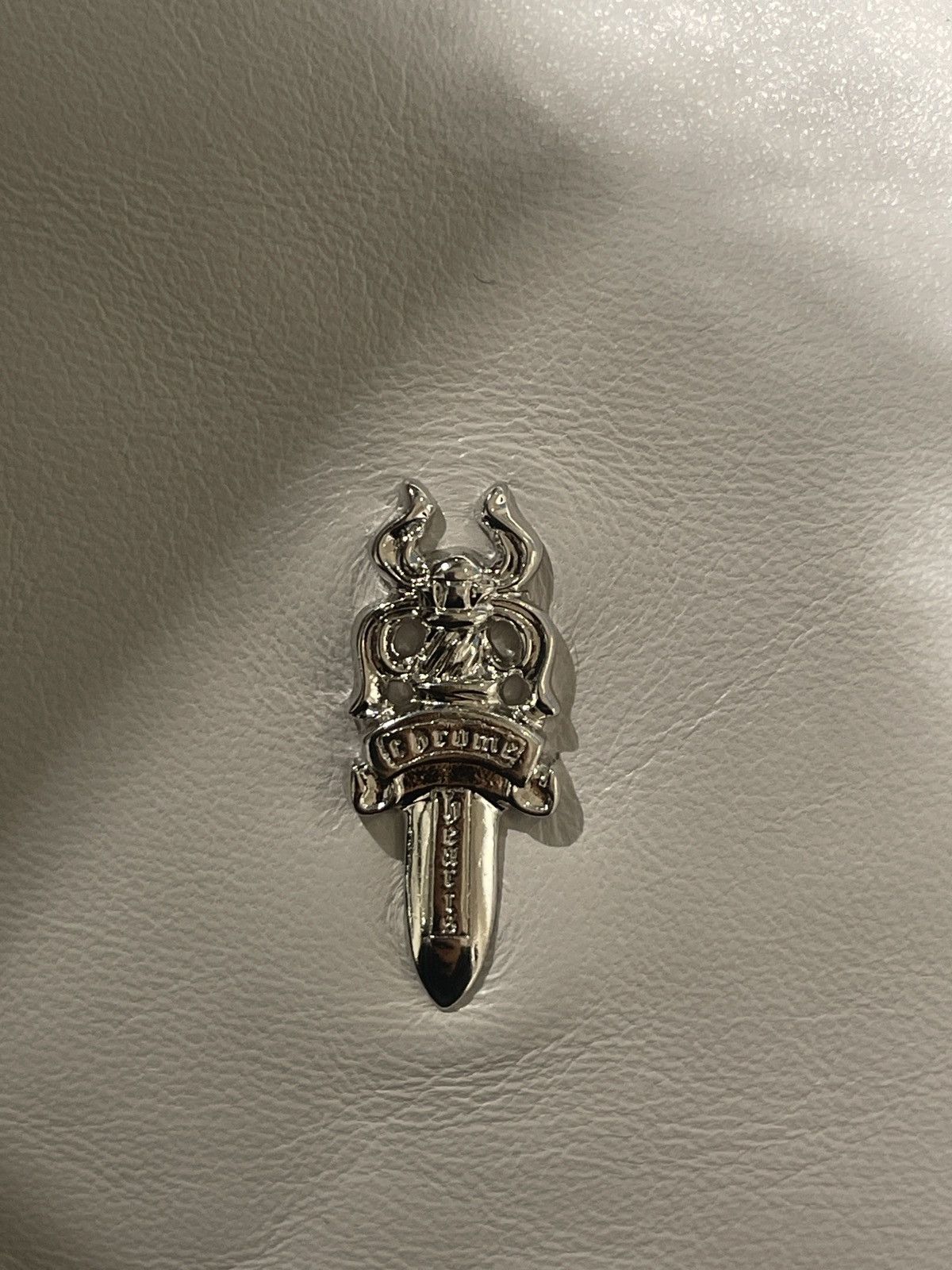 Chrome Hearts Chrome Hears White Dracula Silver Dagger Bag Size ONE SIZE - 6 Thumbnail