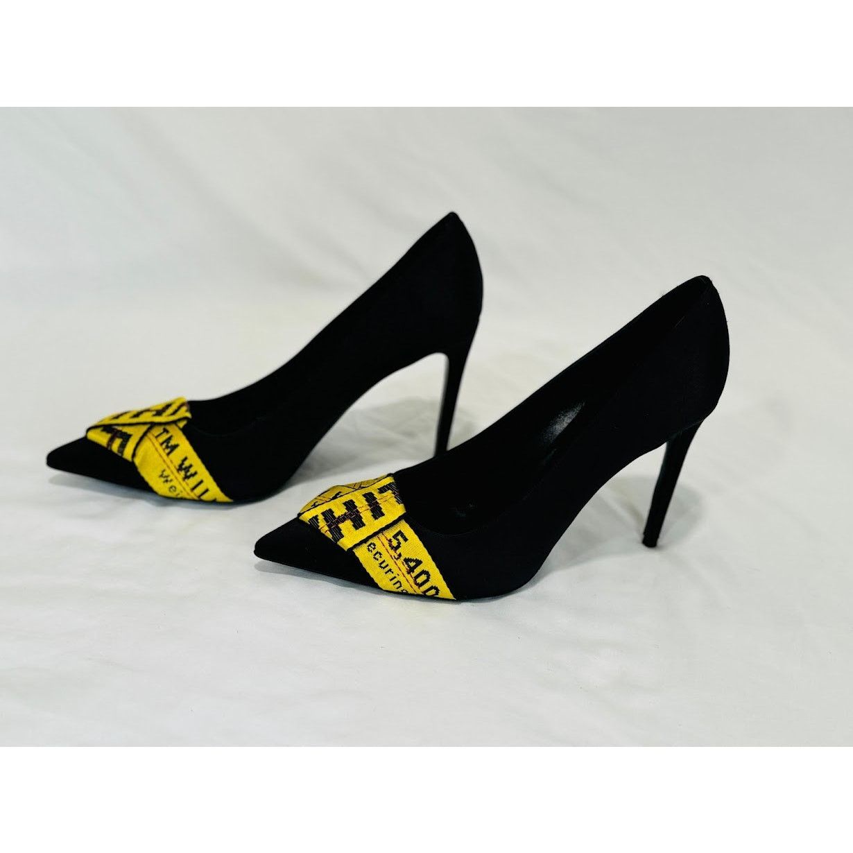 Off-White o1rshd1 Commercial Bow Pumps in Black / Yellow Size US 10.5 / IT 40.5 - 14 Thumbnail