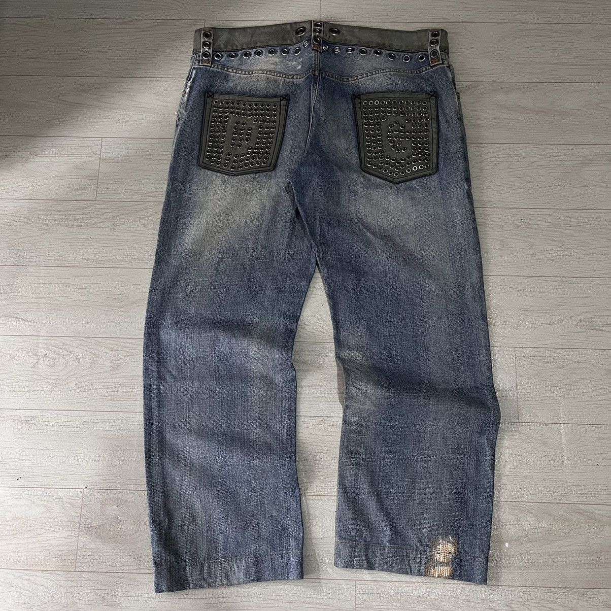 Dolce & Gabbana Vintage Dolce & Gabbana studded jeans Size US 34 / EU 50 - 1 Thumbnail