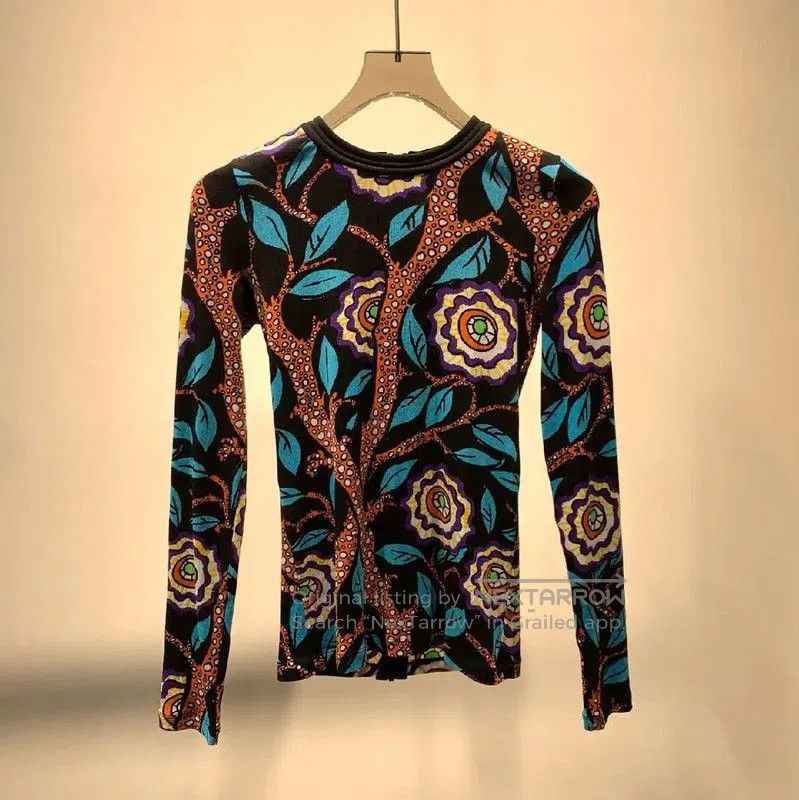 Other Louis Vuitton Colorful Knit Top for Women . Size XS / US 0-2 / IT 36-38 - 1 Thumbnail