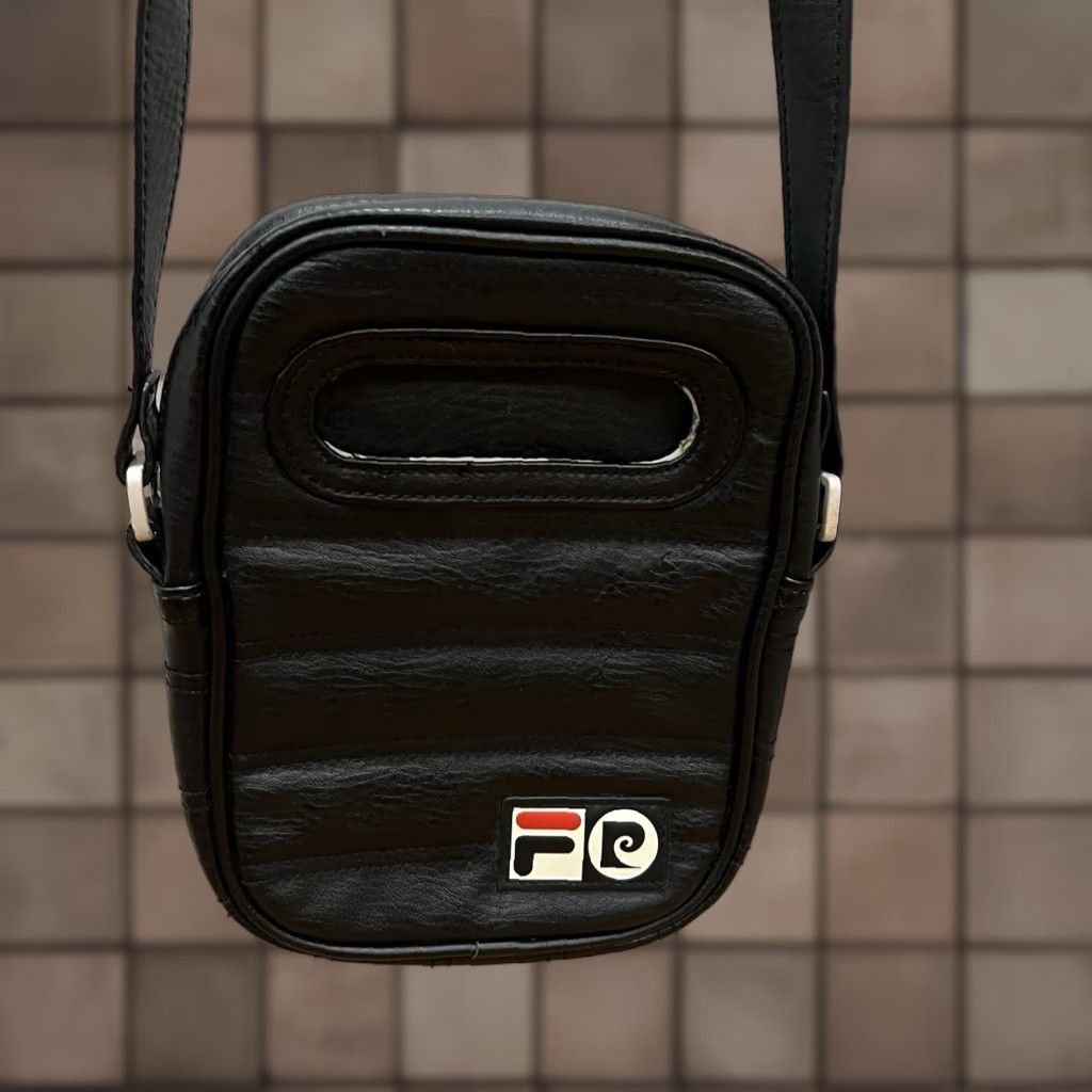 Fila FILAR Pierre Cardin Shoulder Bag 90s Black Leather Small Zip Closure Women's Retro Size ONE SIZE - 1 Thumbnail