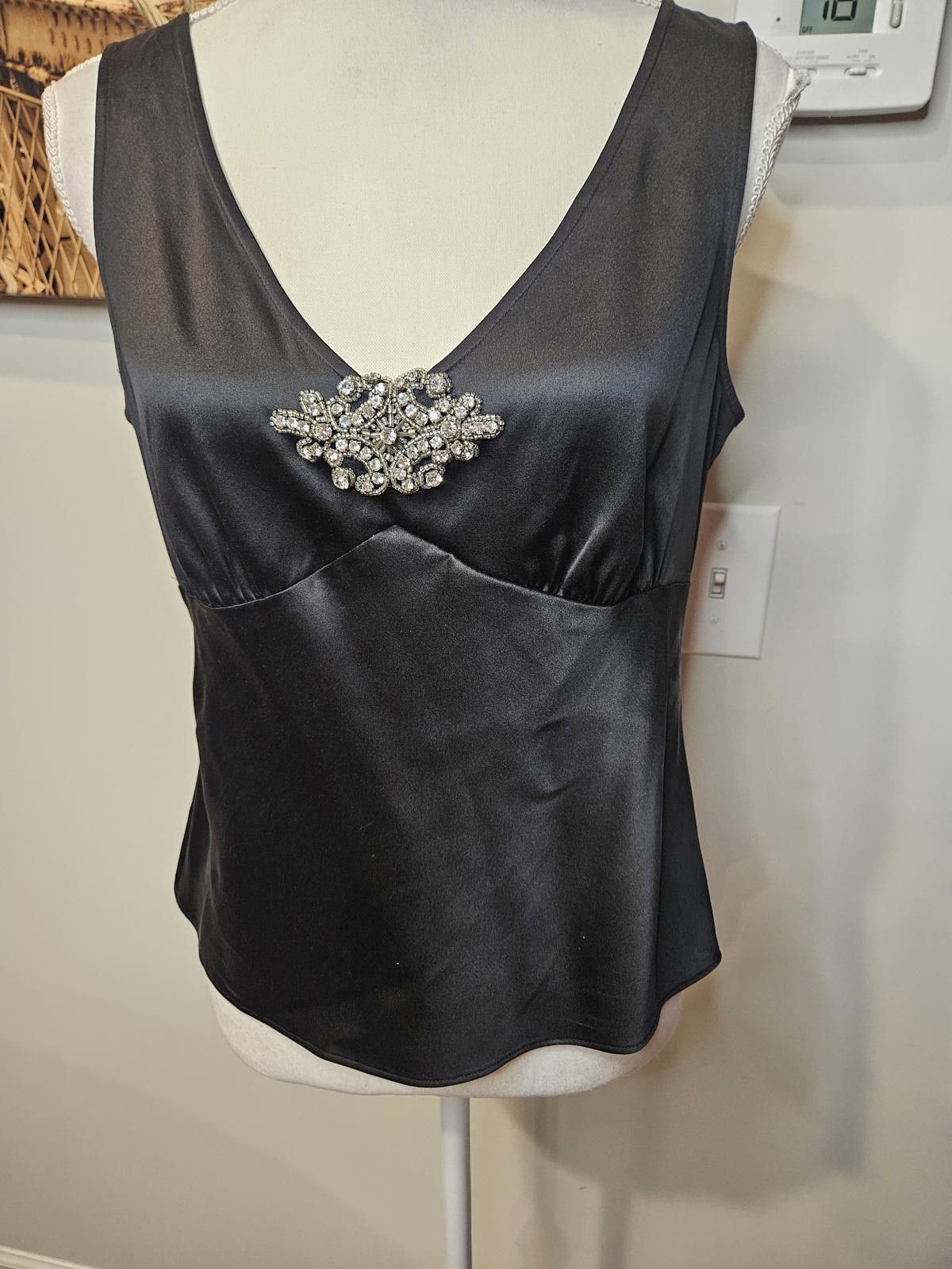 Designer Doncaster Elegant Black Silk Top with Rhinestone Detail Size M / US 6-8 / IT 42-44 - 1 Thumbnail