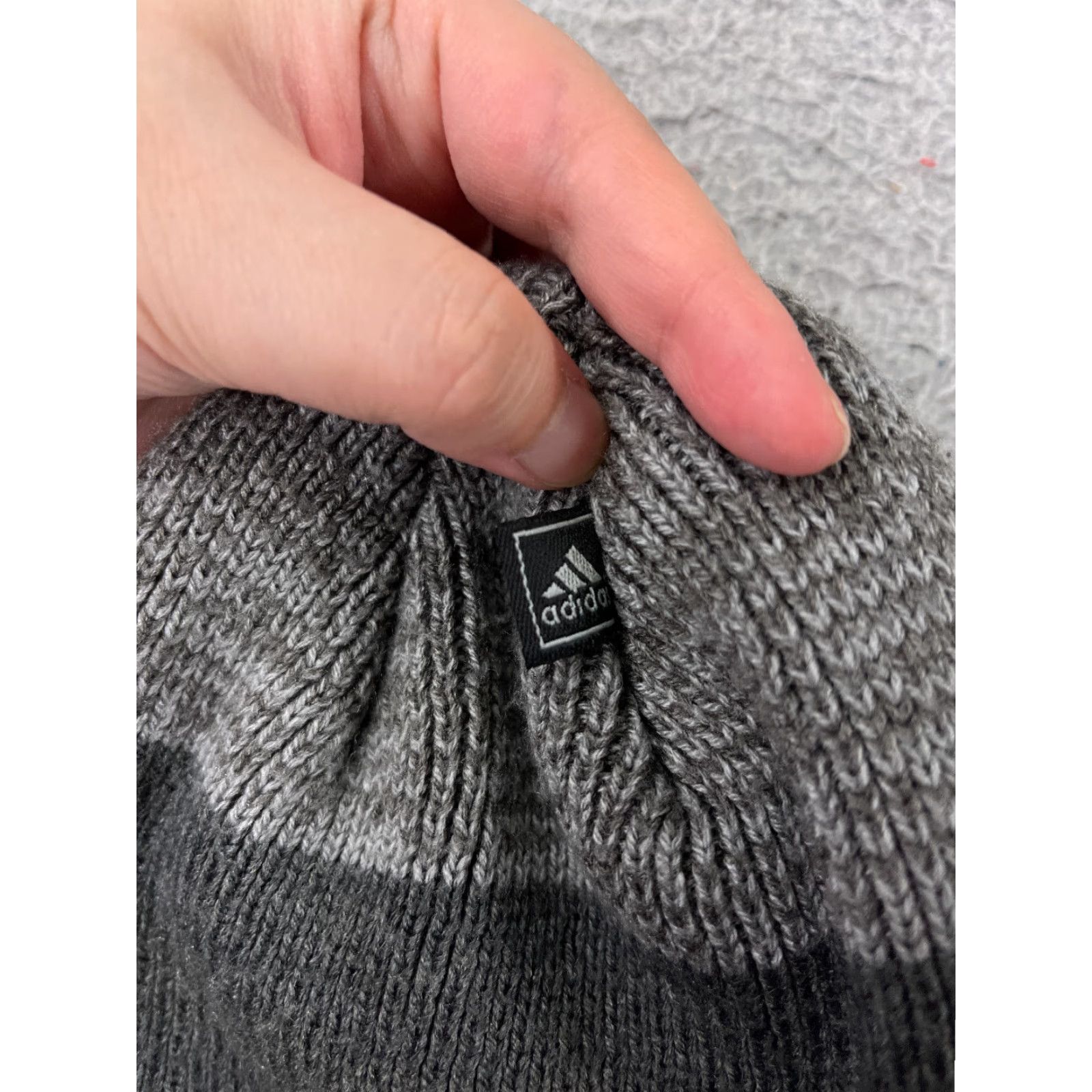 Adidas ADIDAS Beanie Adult One Size Gray Knit 100% Acrylic Winter Ski Logo Hat Mens Size ONE SIZE - 4 Thumbnail