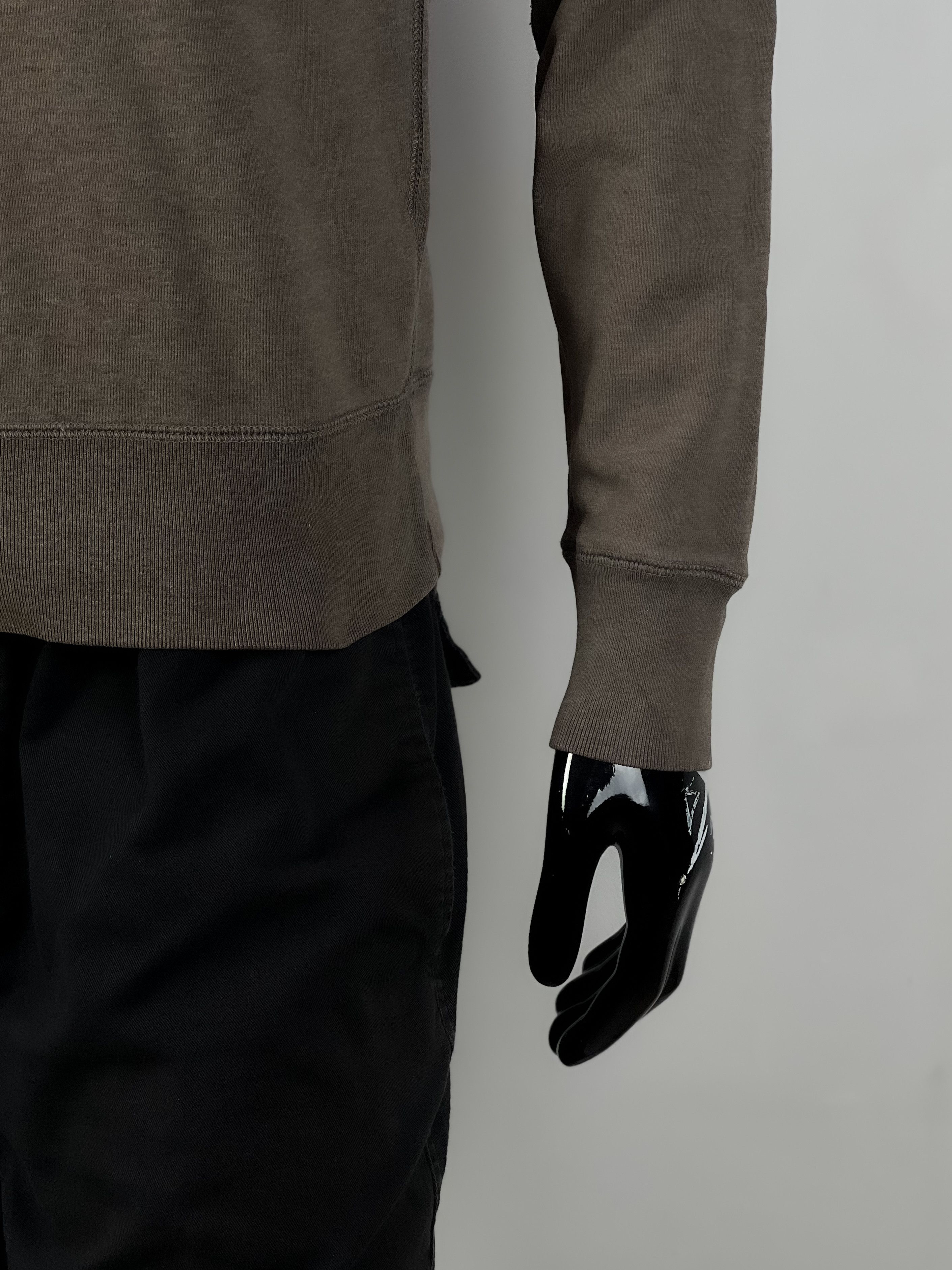 Japanese Brand × Uniqlo Uniqlo sweatshirt Size US M / EU 48-50 / 2 - 4 Thumbnail