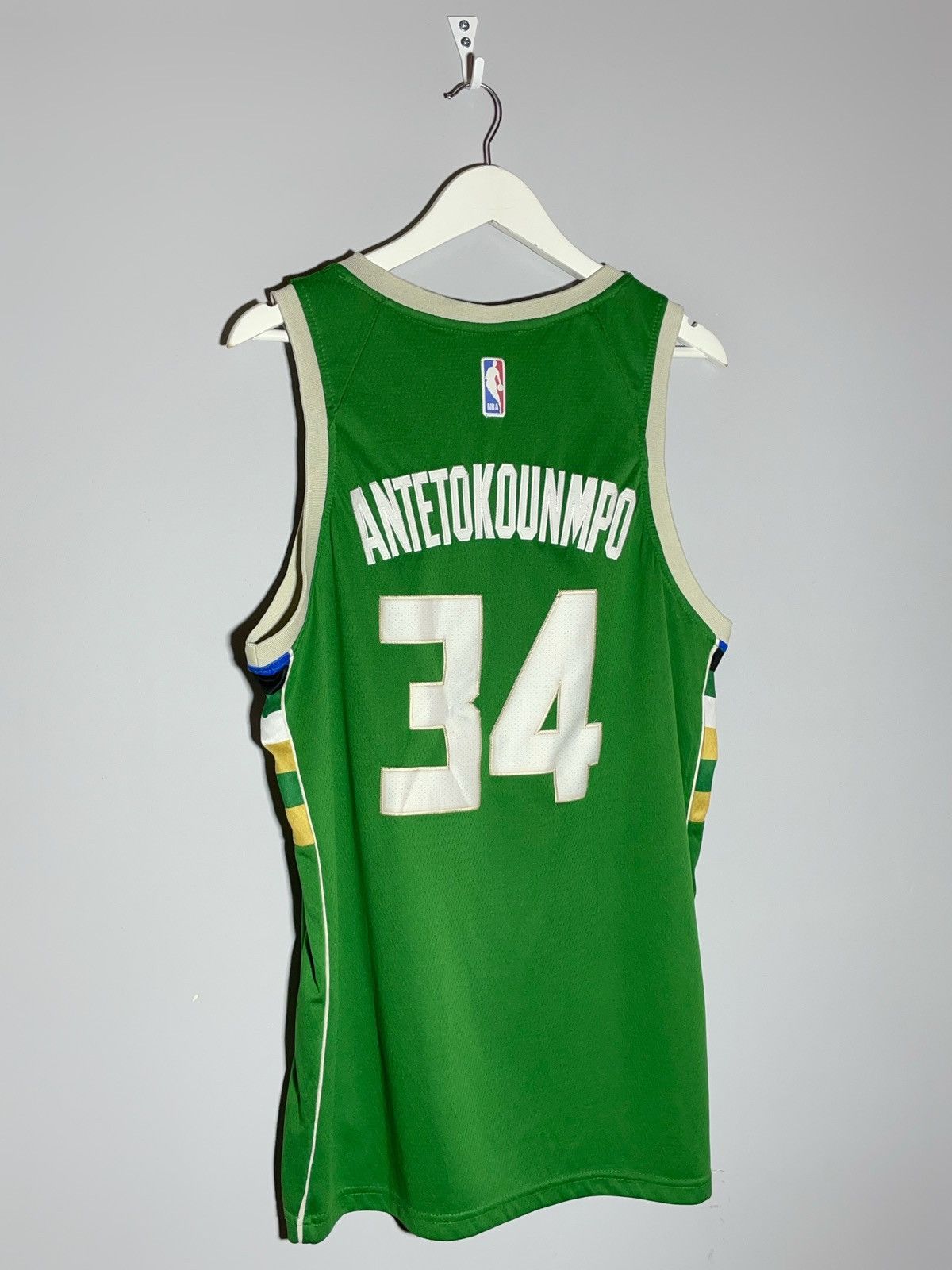 NBA × Nike #34 Antetokounmpo Milwaukee Bucks Nike Y2k Basketball Jersey Size US M / EU 48-50 / 2 - 7 Thumbnail