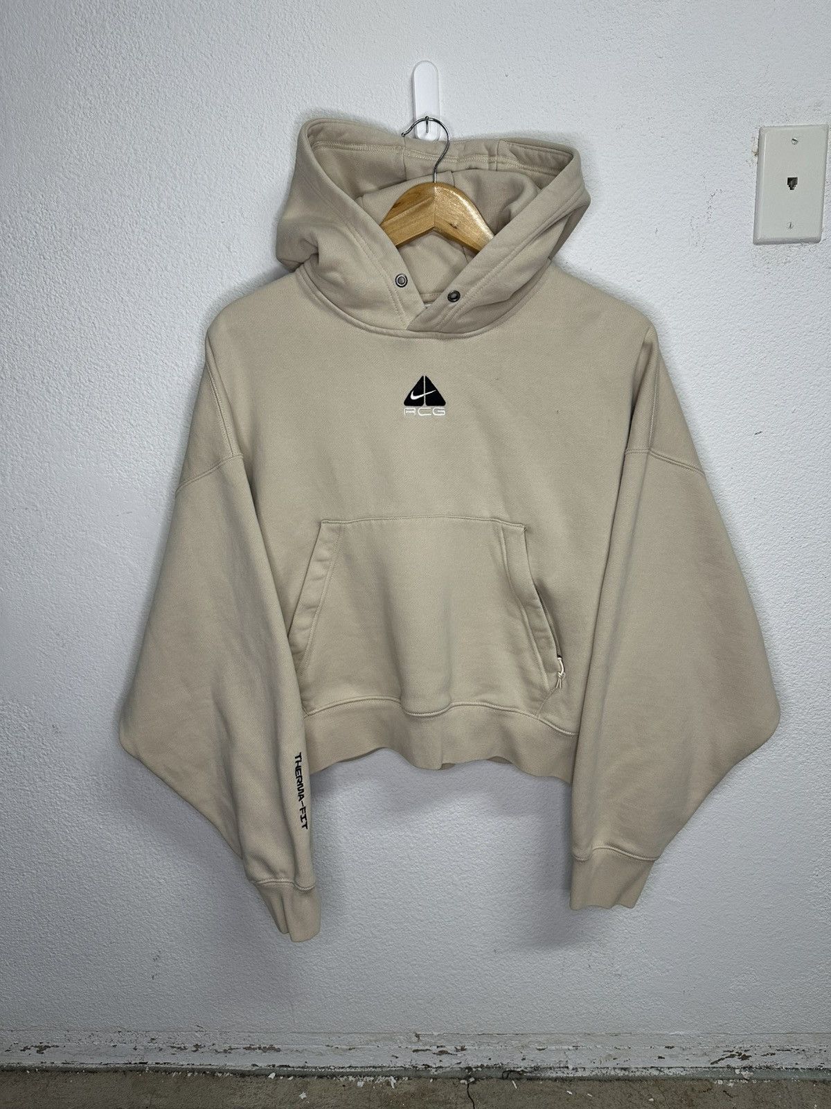 Nike ACG Nike ACG Women’s Beige Cropped Hoodie Size S / US 4 / IT 40 - 3 Thumbnail