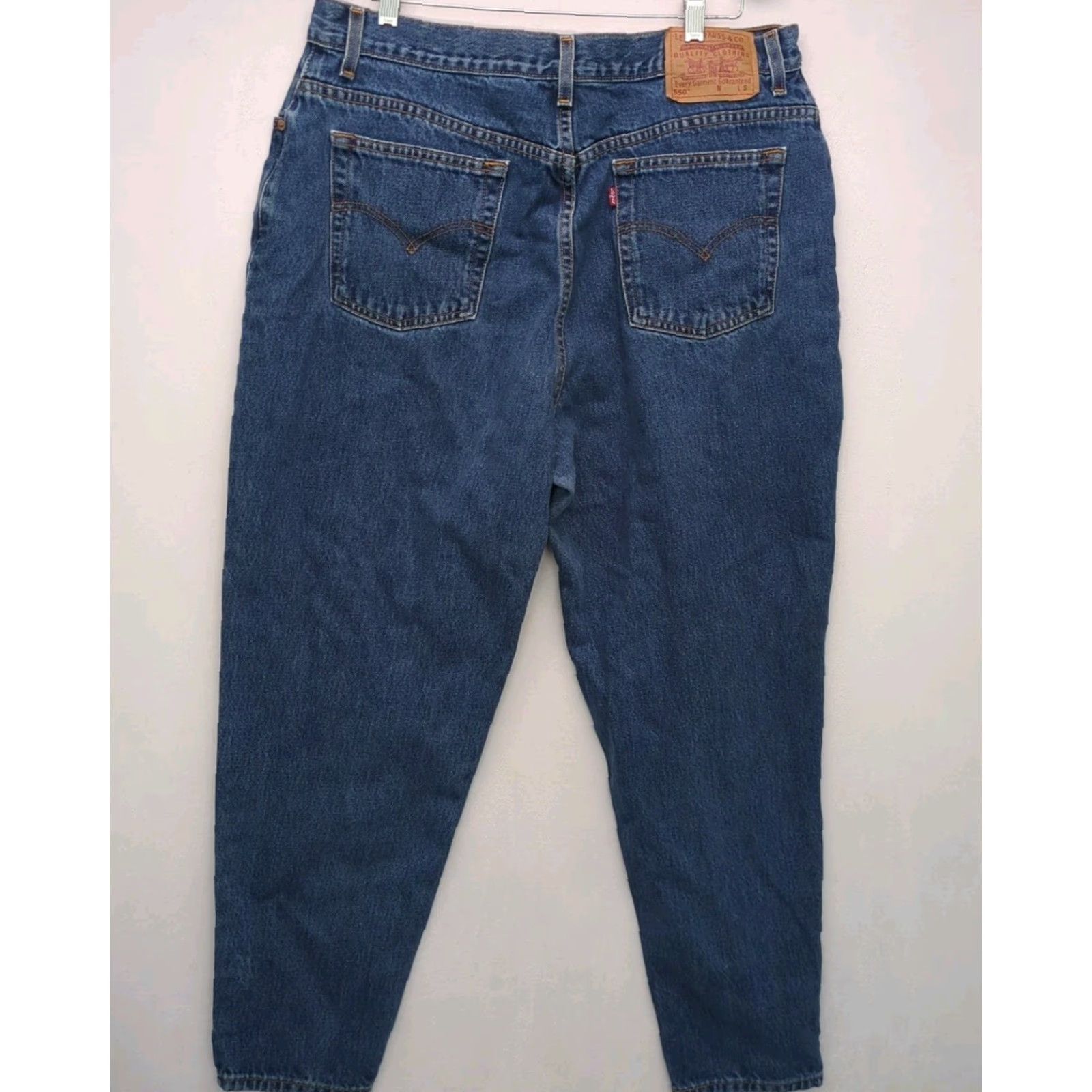 Levi's VINTAGE Levi's 550 Jeans Women Size 18WS Medium Wash Straight Leg 1999 Model Levi's 550 Womens Jeans Trend Mom Fit Mens? Size 40" / US 18 - 2 Thumbnail