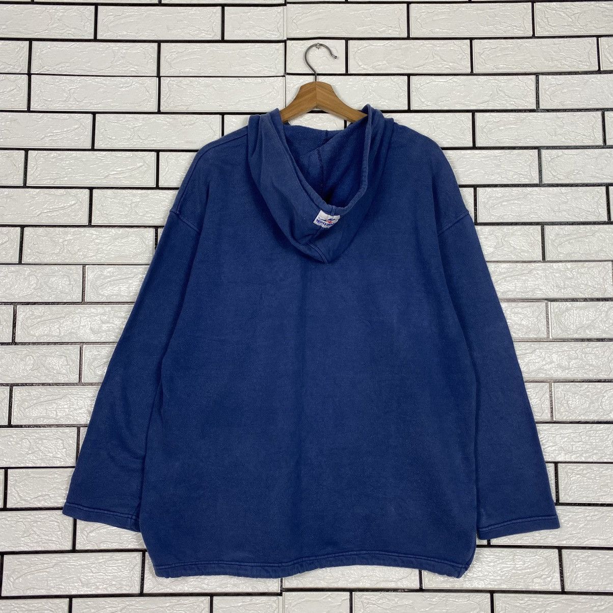 Vintage 📌Vintage Hoodie Sweatshirt Pull Over Reebok Big Logo Size US L / EU 52-54 / 3 - 9 Thumbnail
