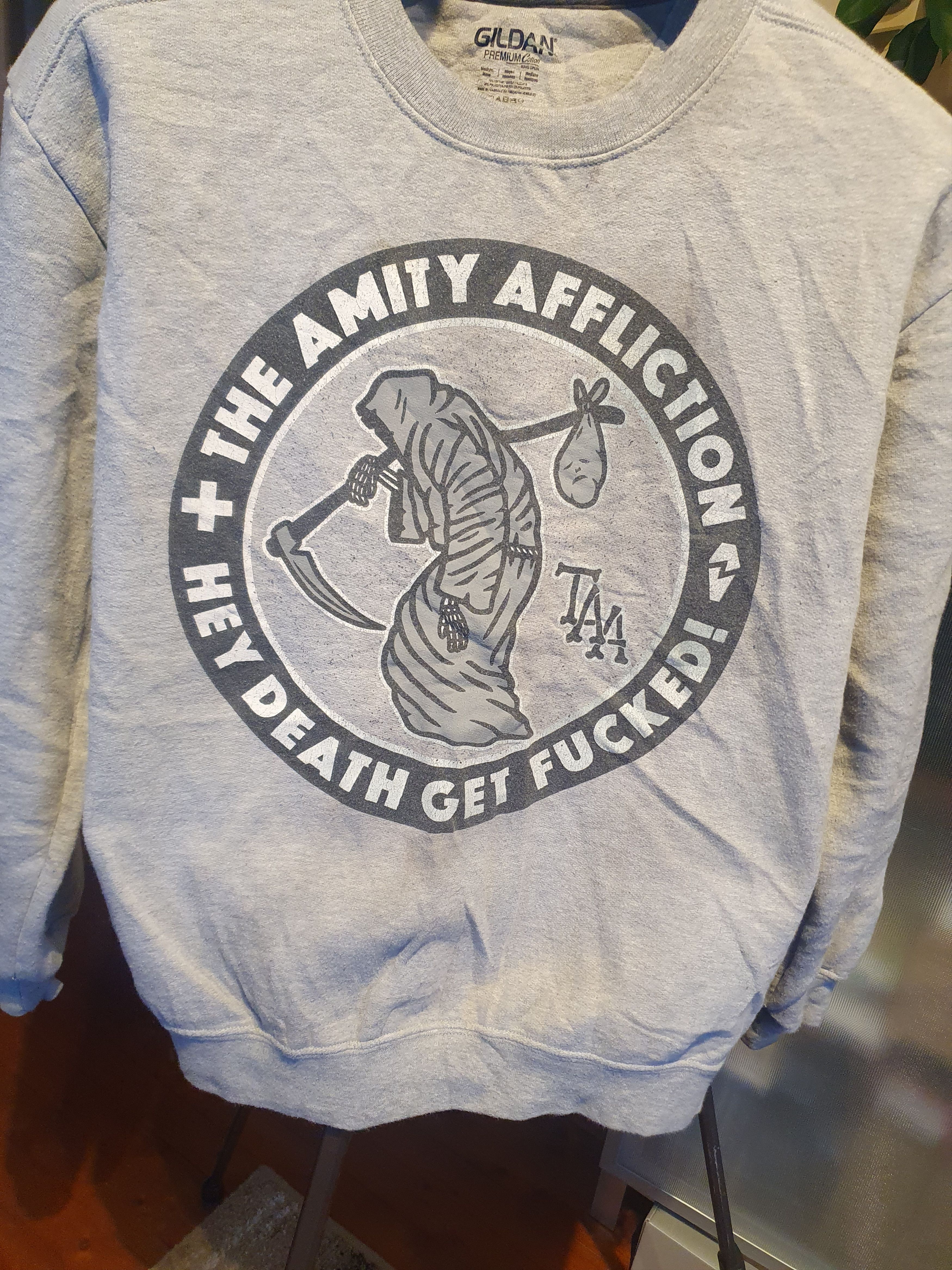 Band Tees The Amity Affliction Hey Death Get F'd Sweatshirt Band sz M Size US M / EU 48-50 / 2 - 5 Thumbnail
