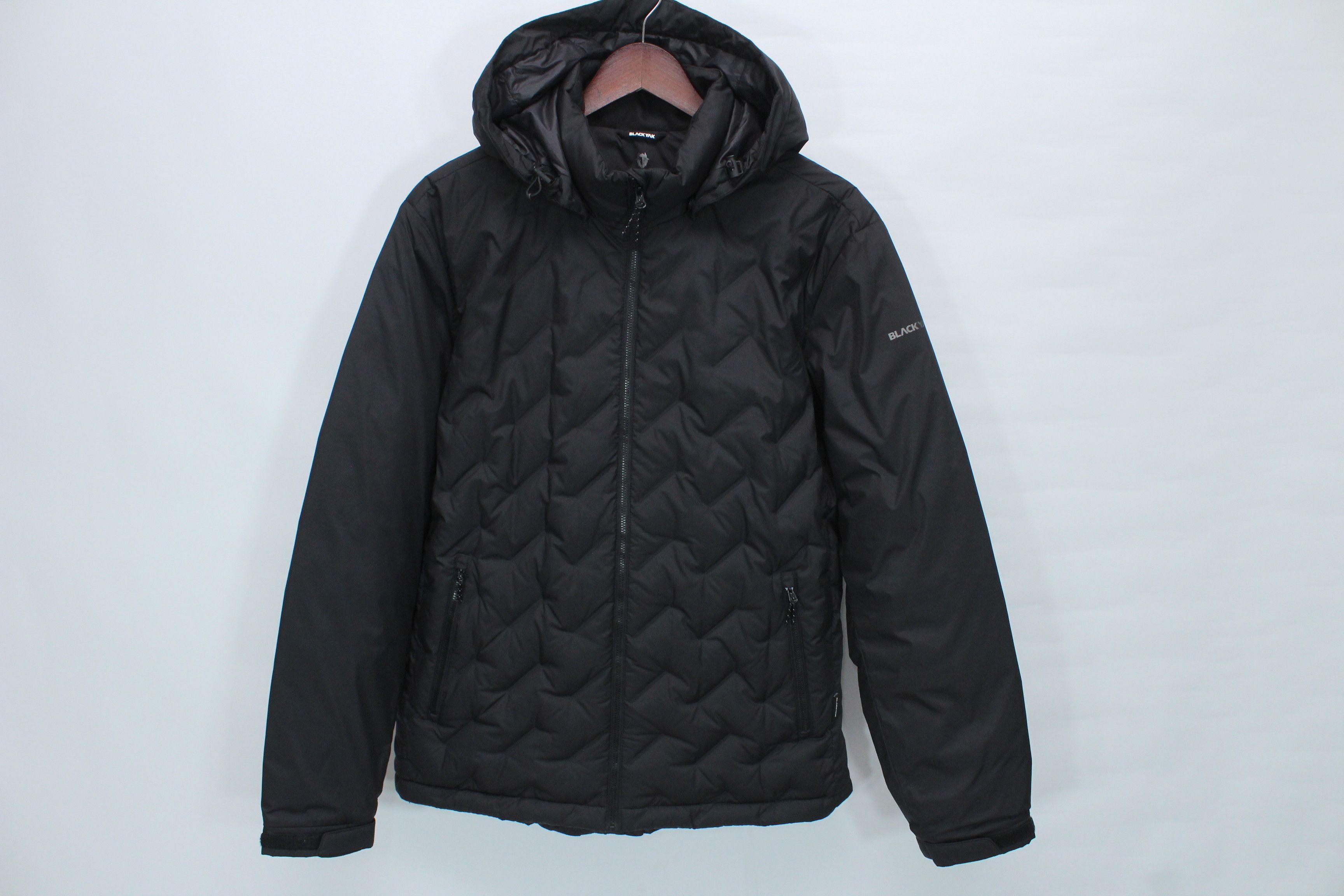 BLACKYAK Black Yak Zero Spot Wave Puffer Down Jacket Hooded Black M Size US M / EU 48-50 / 2 - 1 Thumbnail
