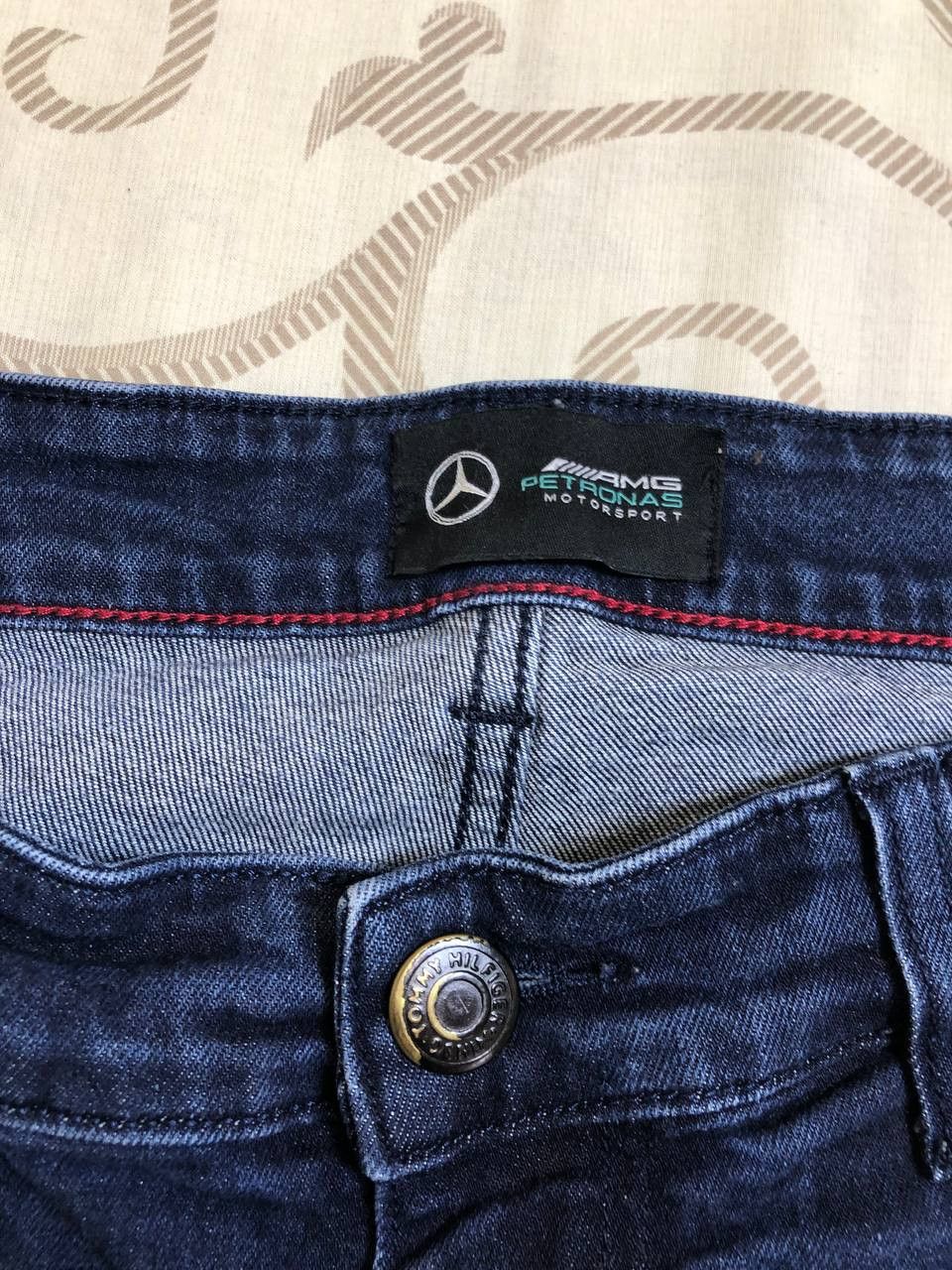 Tommy Hilfiger Jeans Tommy X Mercedes-Benz Straight fit Size US 34 / EU 50 - 2 Thumbnail