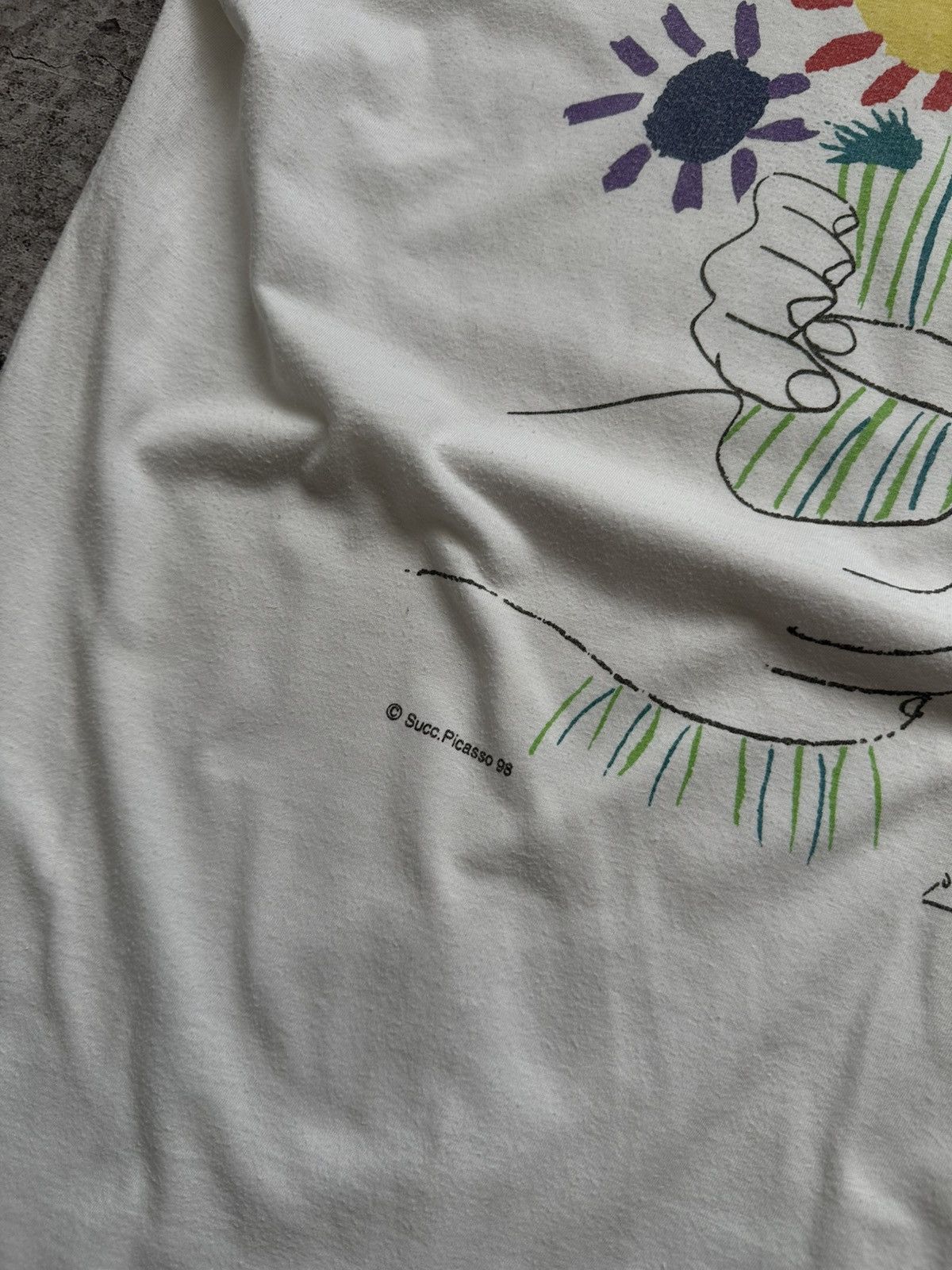 Vintage 1998 Succ. Picasso Bouquet of Flowers Art Graphic T shirt Size US XL / EU 56 / 4 - 6 Thumbnail