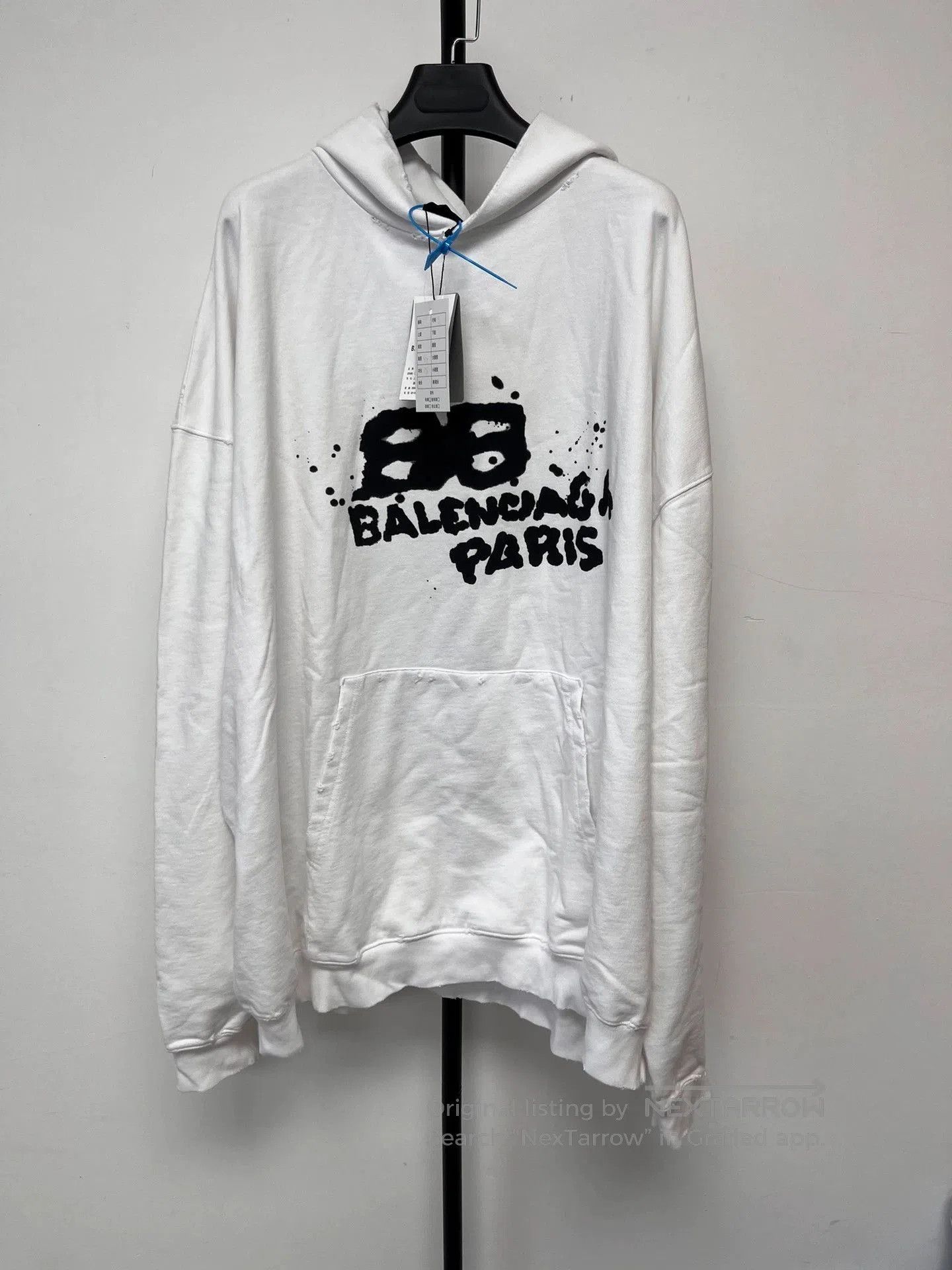 Balenciaga Balenciaga Graffiti Print Hoodie. Size US S / EU 44-46 / 1 - 1 Thumbnail