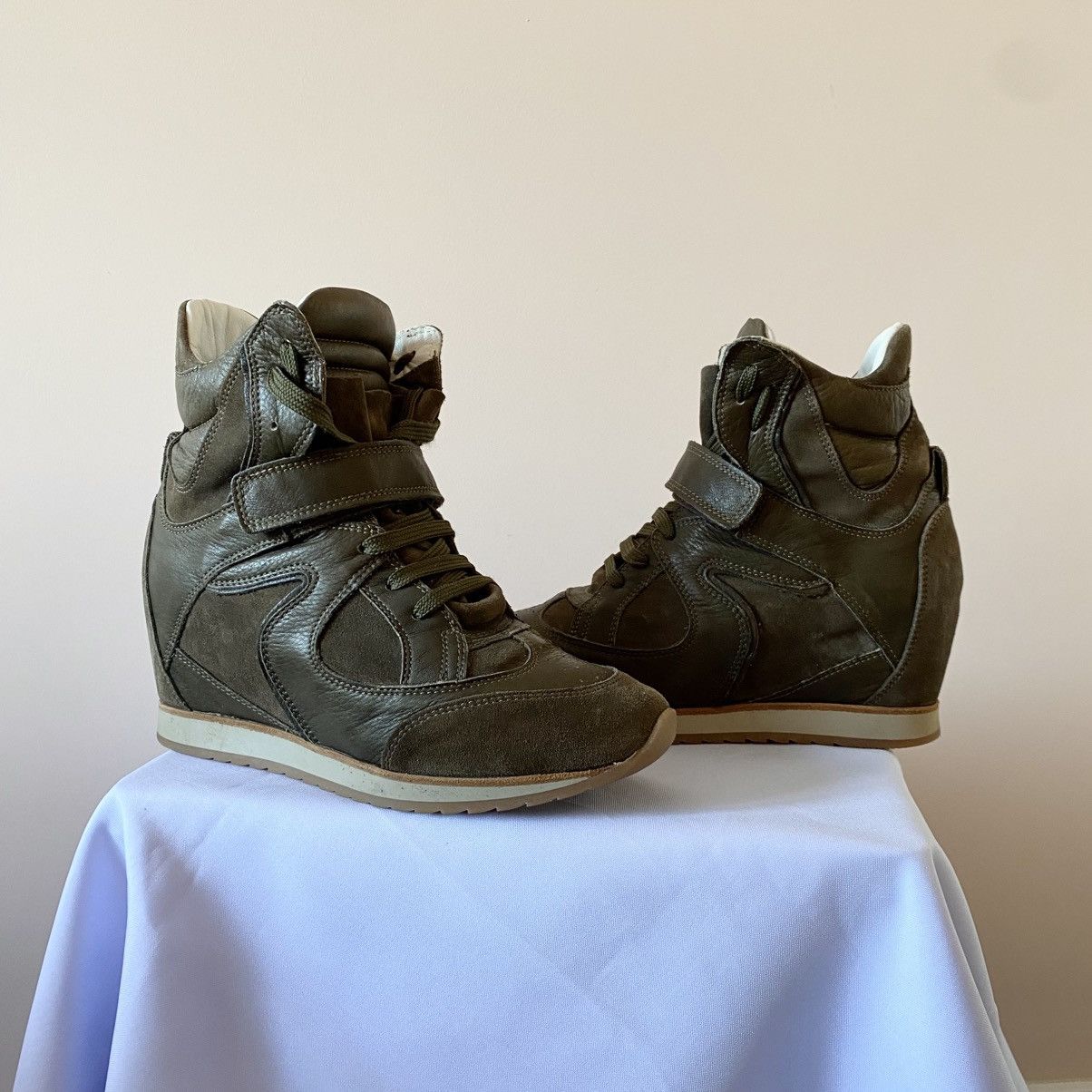 靴 Ash Isabel Marant Style Suede Wedge Snk 靴 Ash Isabel Marant Style Suede Wedge Snk Ash Isabel Marant