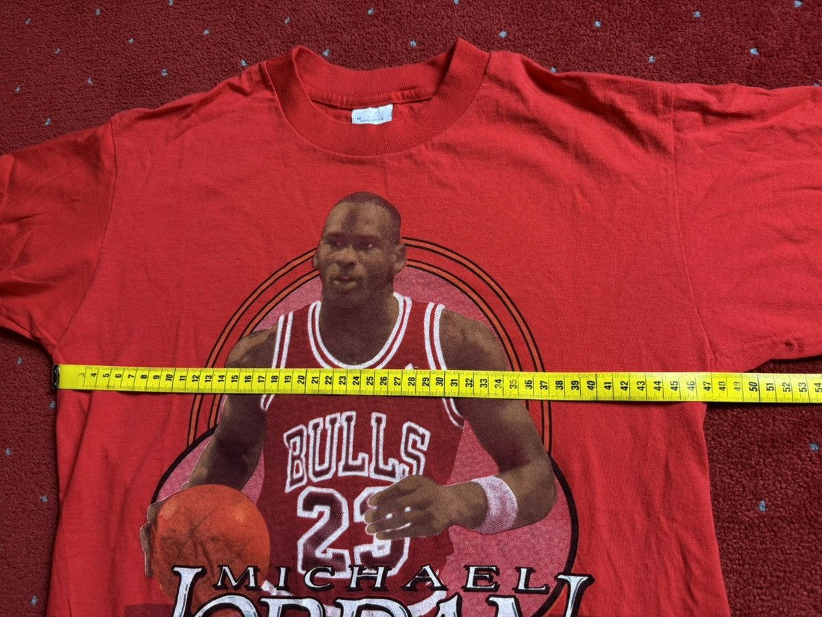 Vintage Vintage Michael Jordan Chicago Bulls Salem Shirt Size US S / EU 44-46 / 1 - 9 Thumbnail