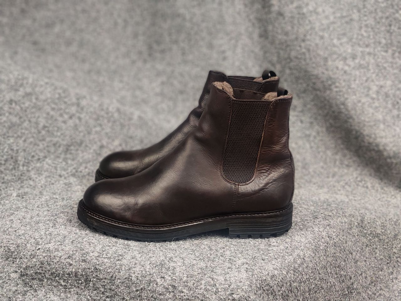 Le Grande Bleu (L.G.B.) St. Moritz Design leather fur chelsea Ankle Pull On Boots Size US 10 / IT 40 - 11 Thumbnail