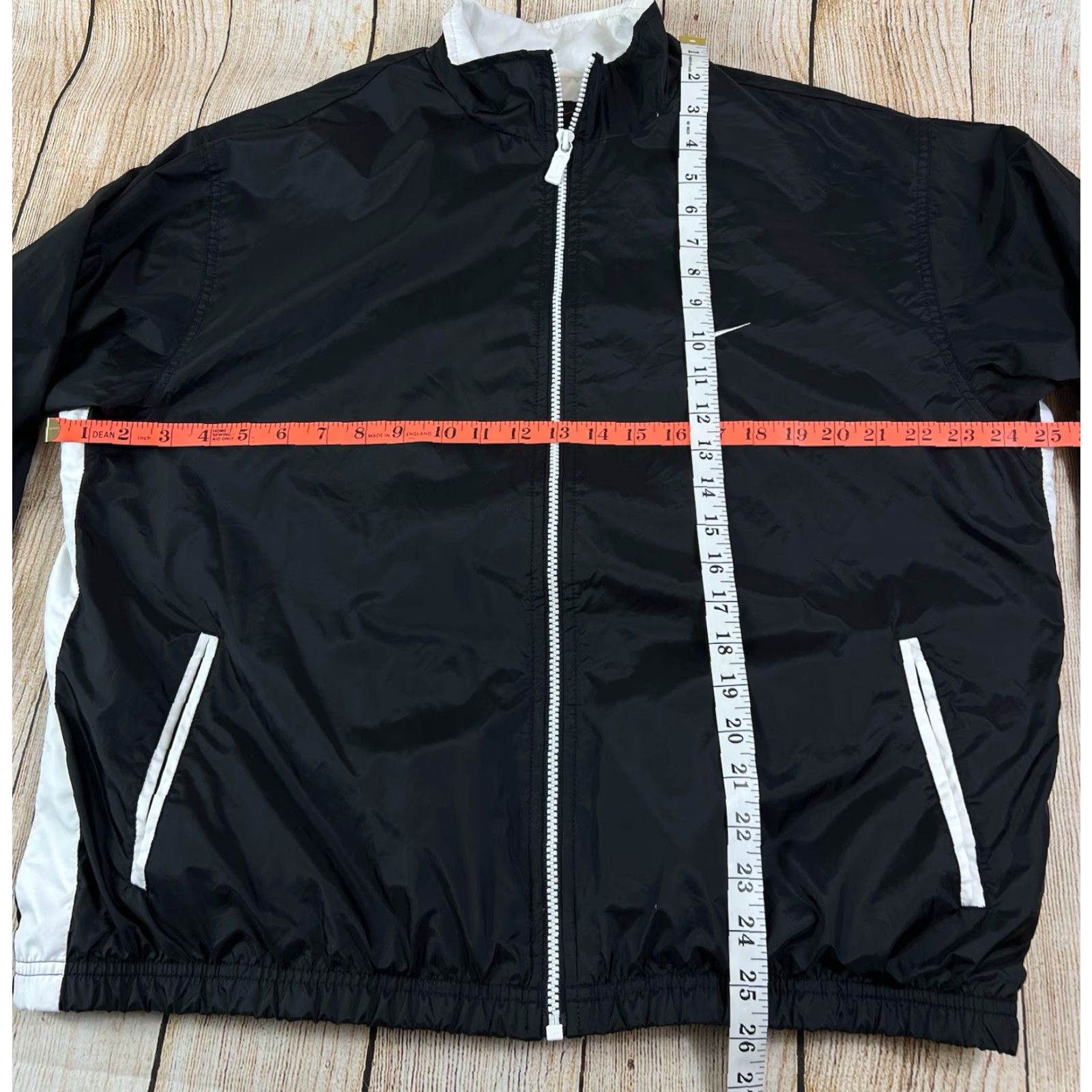 Nike VINTAGE Nike Windbreaker Jacket XL Women Black 90s Full Zip Size XL / US 12-14 / IT 48-50 - 3 Thumbnail