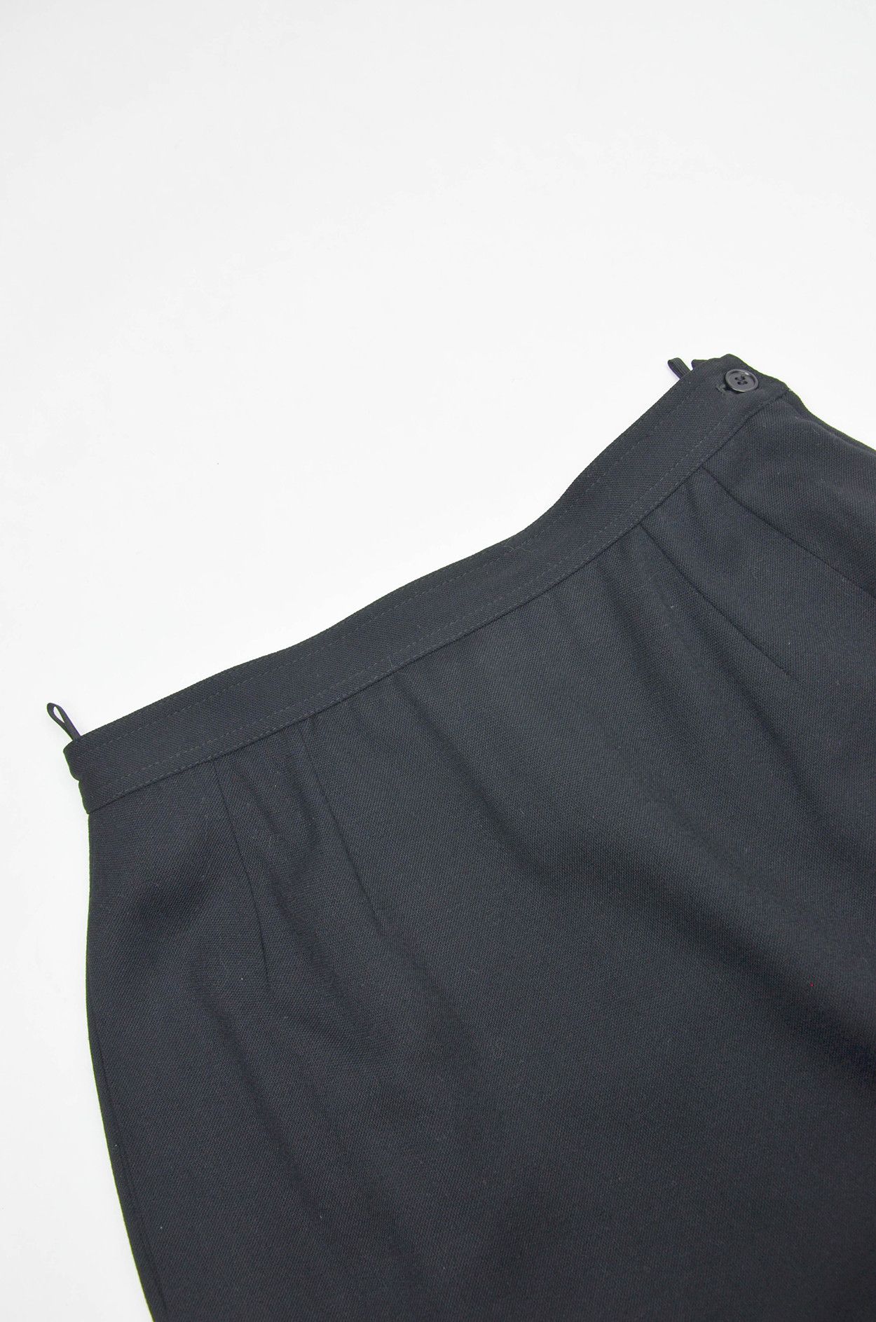 Valentino Valentino Miss V Vintage Wool Skirt – Made in Italy - M Size 28" / US 6 / IT 42 - 4 Thumbnail