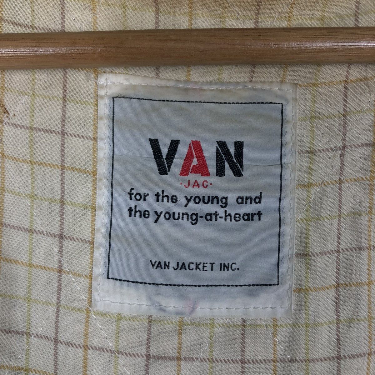 Japanese Brand 🔥VINTAGE BOMBER JACKET VAN JAC JAPAN ISSEY MIYAKE BIG LOGO Size US M / EU 48-50 / 2 - 17 Thumbnail