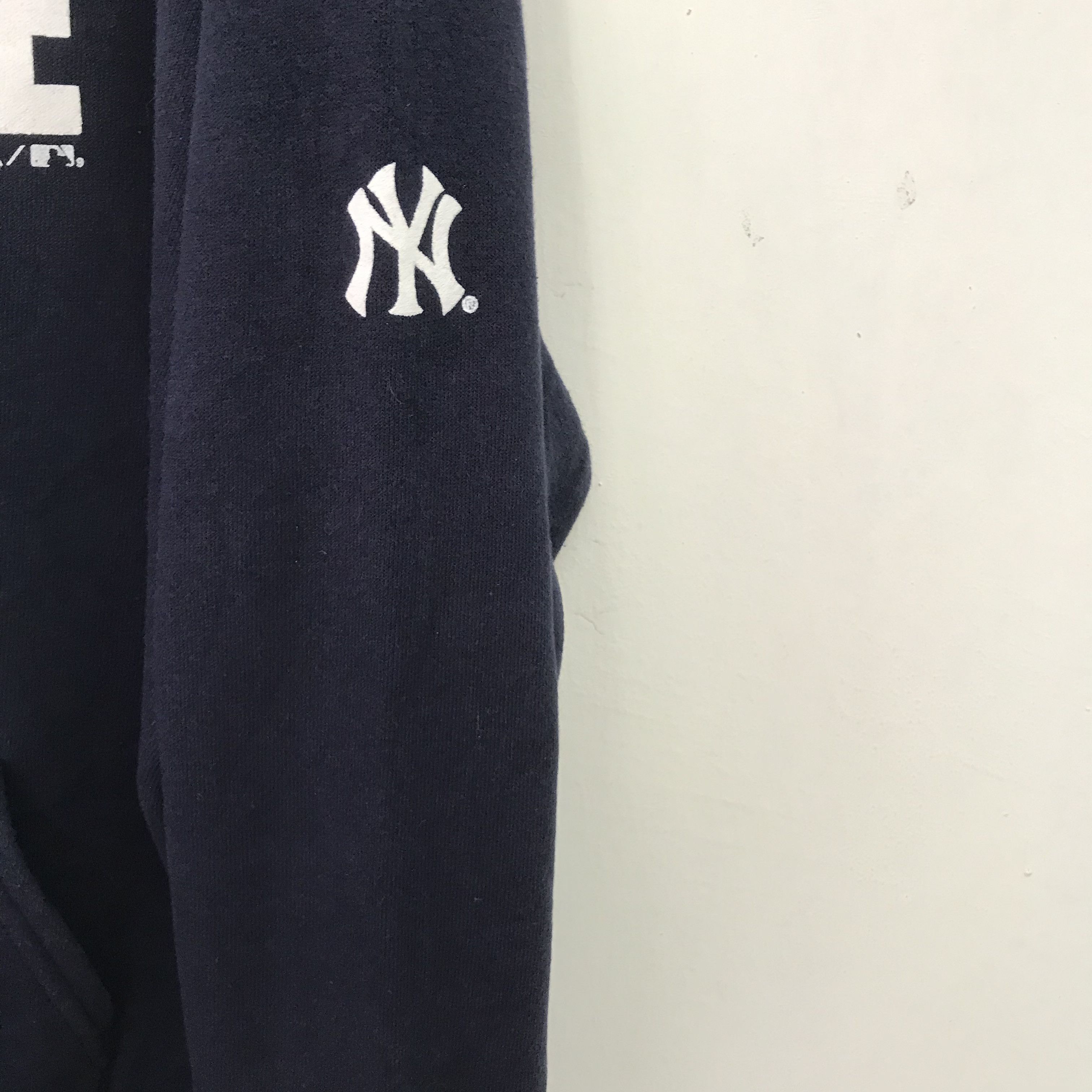 New York Yankees Vintage New York Yankees Blue Sweater - 85 Size US L / EU 52-54 / 3 - 6 Thumbnail