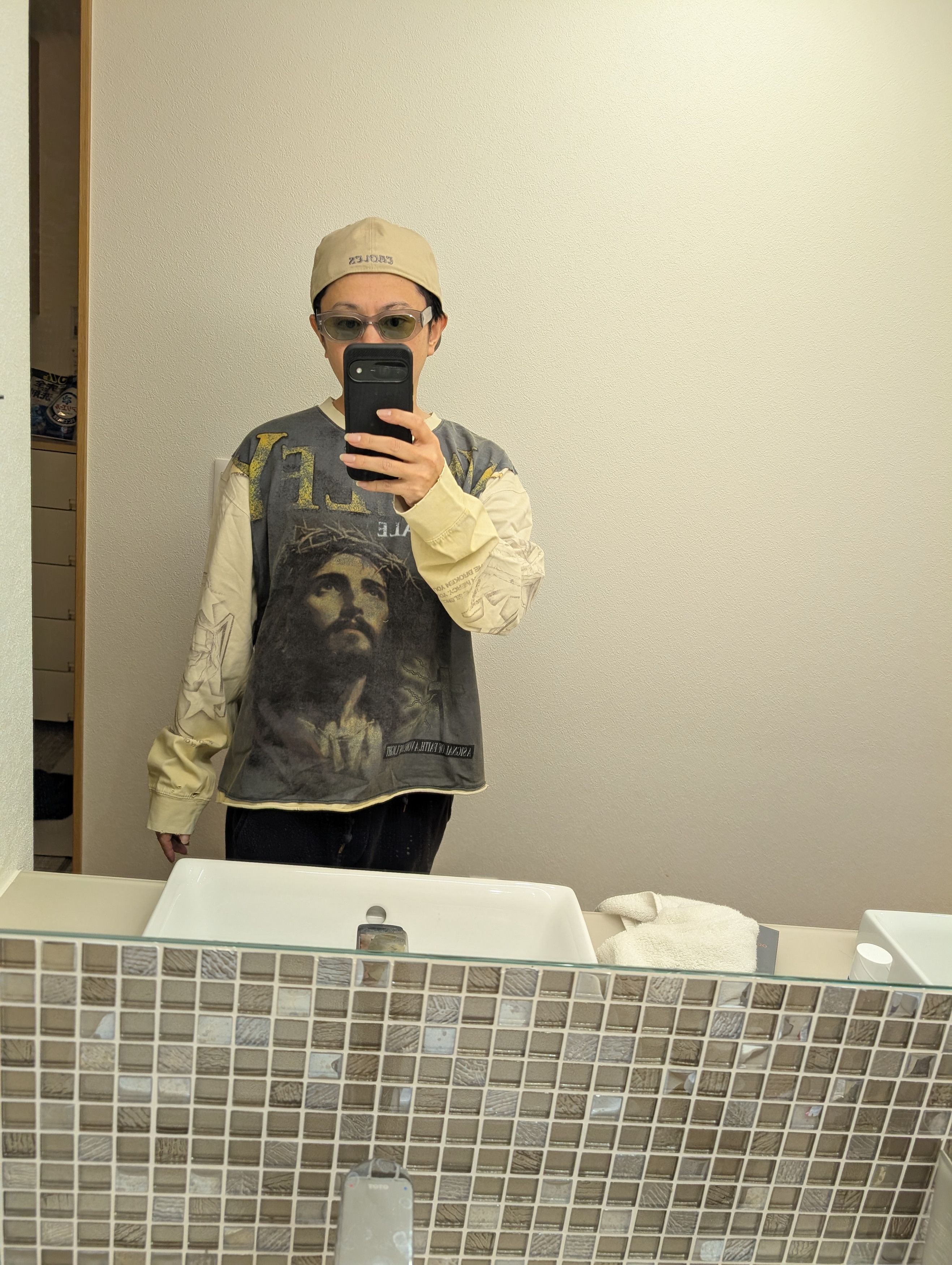 Vale VALE Forever 13-69 Jesus Kendrick Lamar Long Sleeve Tee L Size US L / EU 52-54 / 3 - 17 Thumbnail