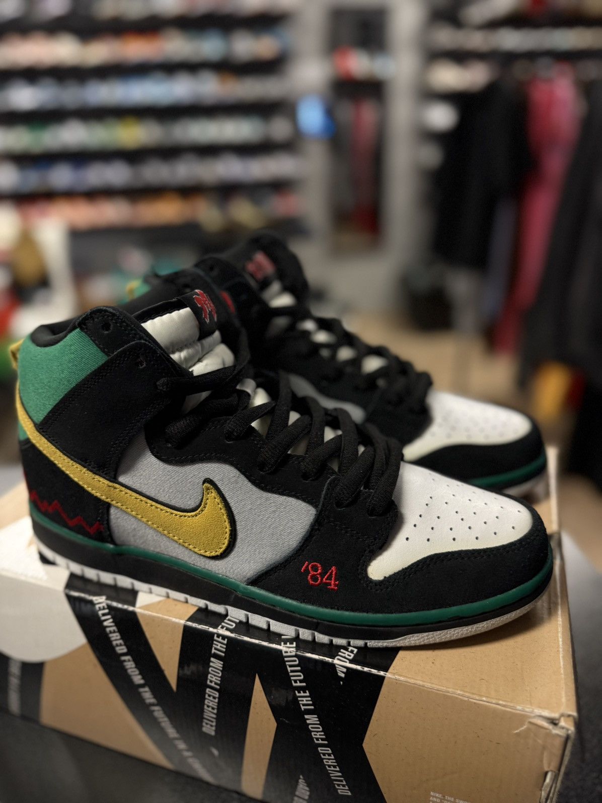 Nike Size 11 - Nike SB Dunk High Pro Premium Mcrad 554673-001 Size US 11 / EU 44 - 4 Thumbnail