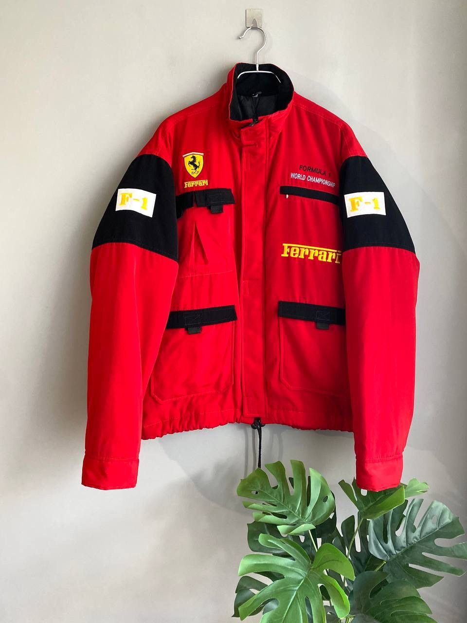 Ferrari Ferrari World Champions Formula 1 Racing Jacket F1, Size XL Size US XL / EU 56 / 4 - 1 Thumbnail