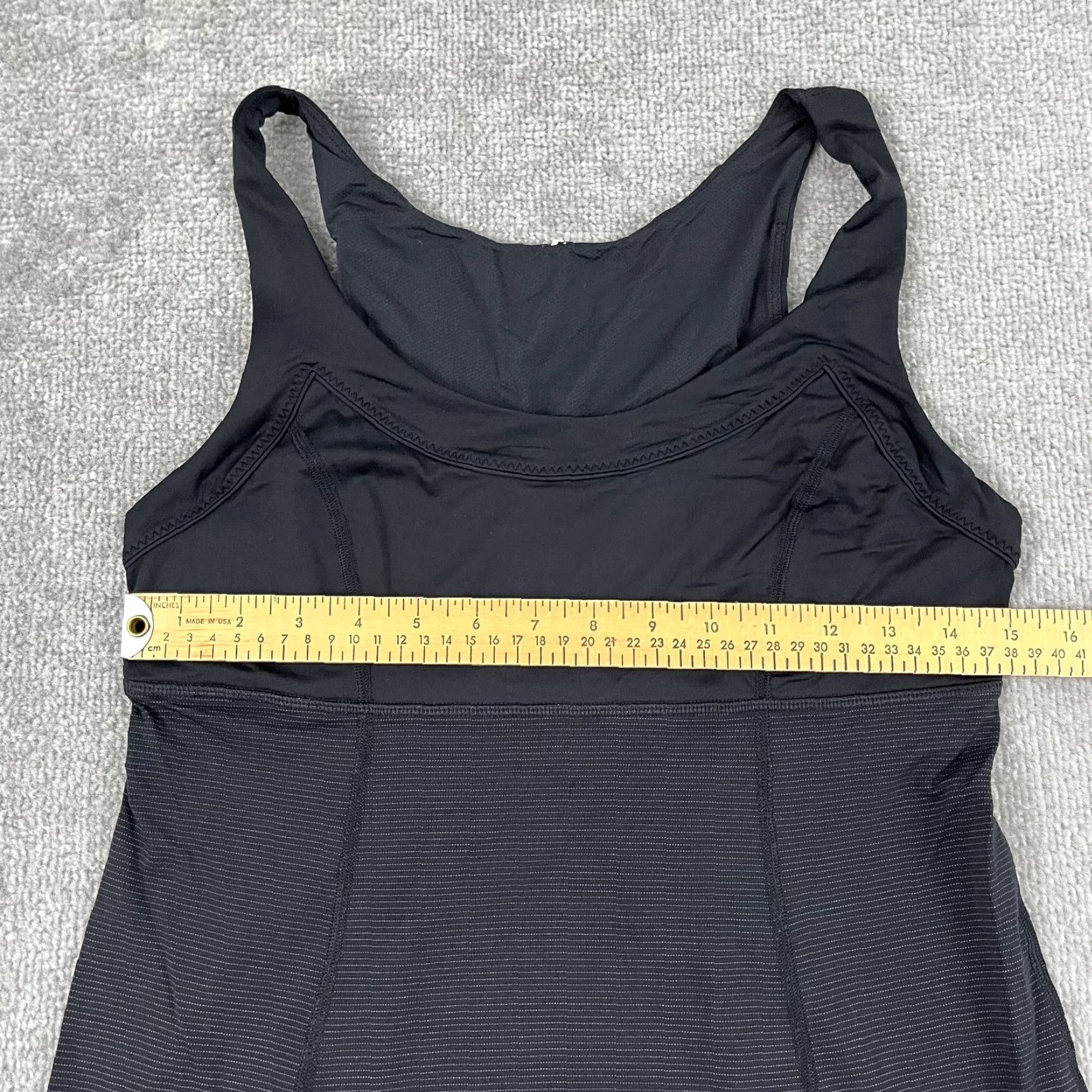 Lululemon Lululemon Ta Ta Topper Tank Top Womens Size 2/4 Black Cinched Performance Gym Tank Sleeveless Strapless Knit Breathable Lightweight Easy Care Size XS / US 0-2 / IT 36-38 - 5 Thumbnail