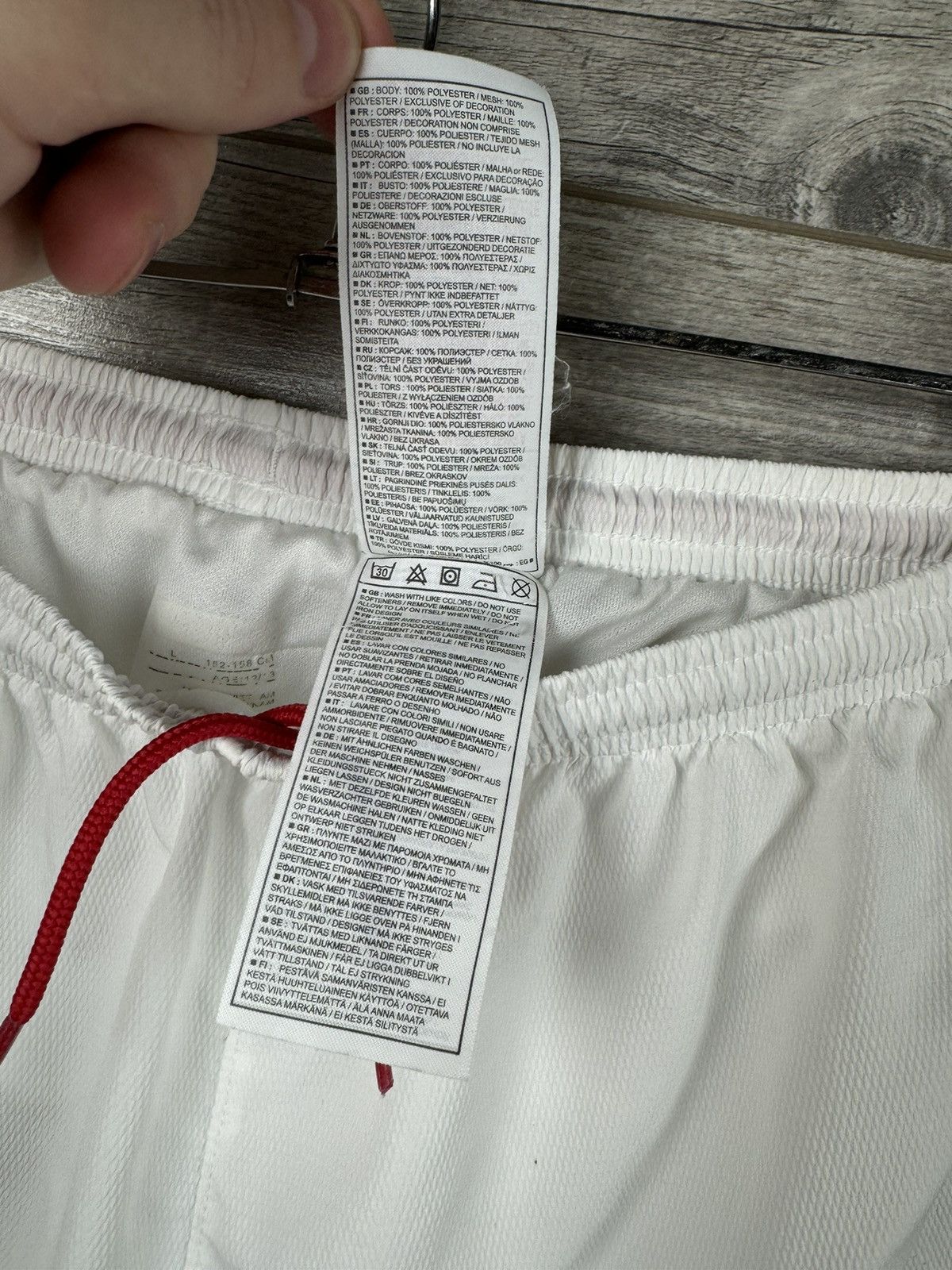 Nike NIKE VINTAGE ARSENAL SHORTS Size US 29 - 13 Thumbnail
