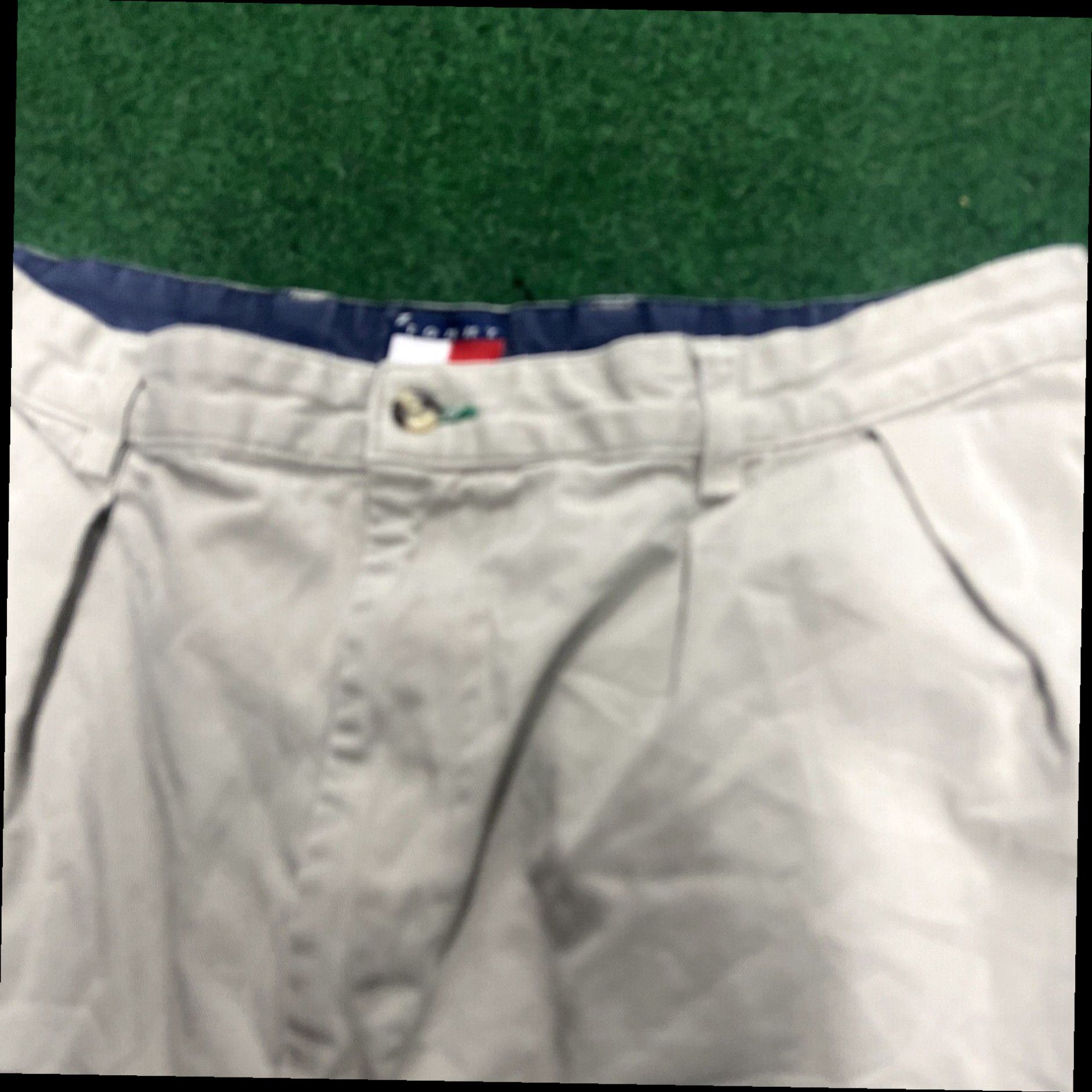 Tommy Hilfiger Tommy Hilfiger Mens Chino Shorts 38 Measures 34 Beige 100% Cotton Vintage Size US 34 / EU 50 - 4 Thumbnail