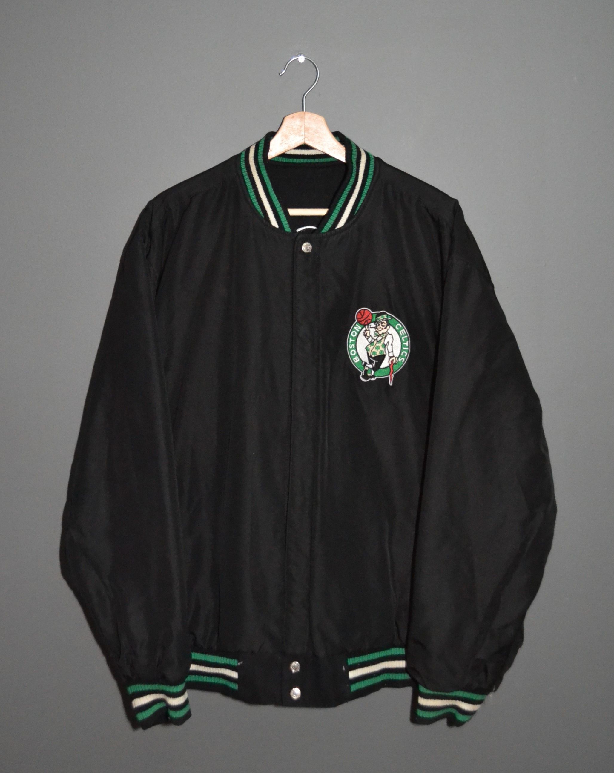 Jeff Hamilton × NBA × Vintage Vintage Jeff Hamilton Boston Celtics Reversible Logo XL Size US XL / EU 56 / 4 - 6 Thumbnail