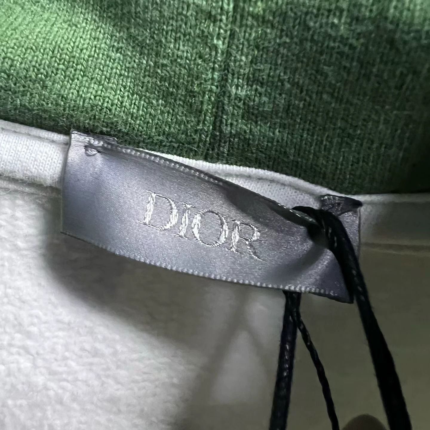 Dior dior white oversized hoodie with green accents Size US L / EU 52-54 / 3 - 2 Thumbnail