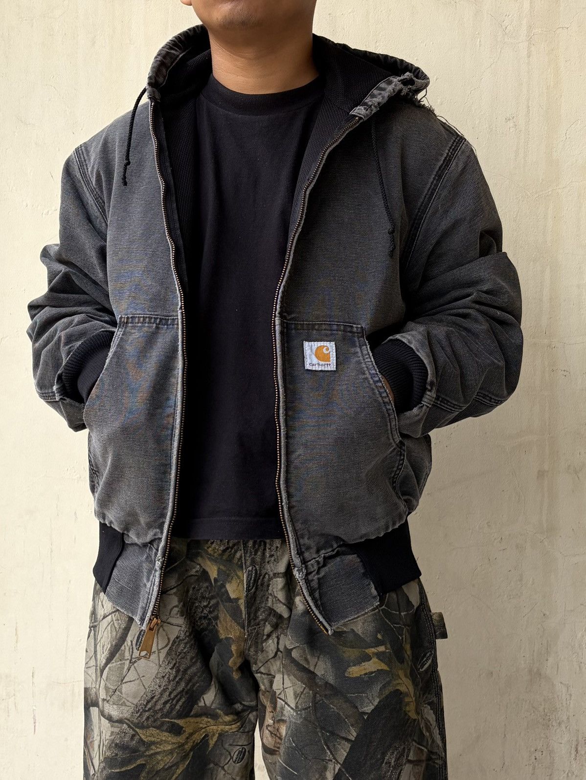 Carhartt VINTAGE CARHARTT FADED BLACK ACTIVE JR105 90’s JACKET Size US M / EU 48-50 / 2 - 14 Thumbnail