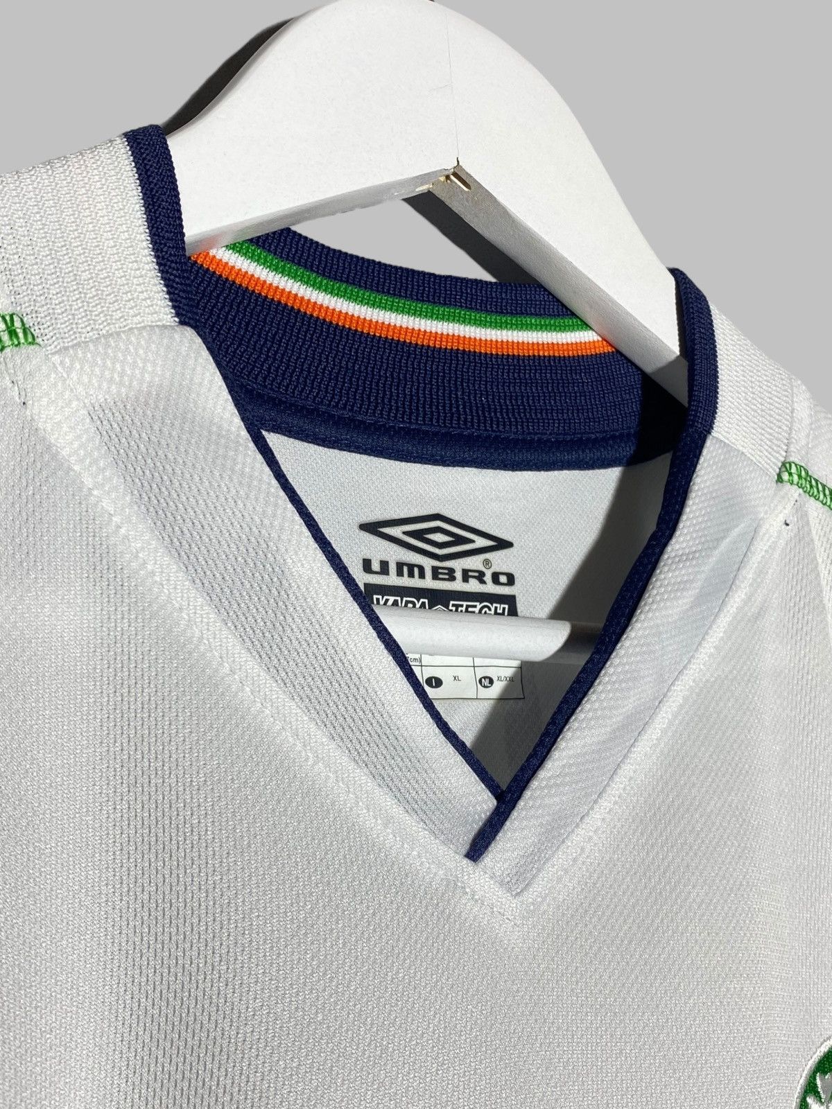 Umbro #2 O’Shea Ireland National Team 2002 Away Football Shirt Size US XL / EU 56 / 4 - 9 Thumbnail
