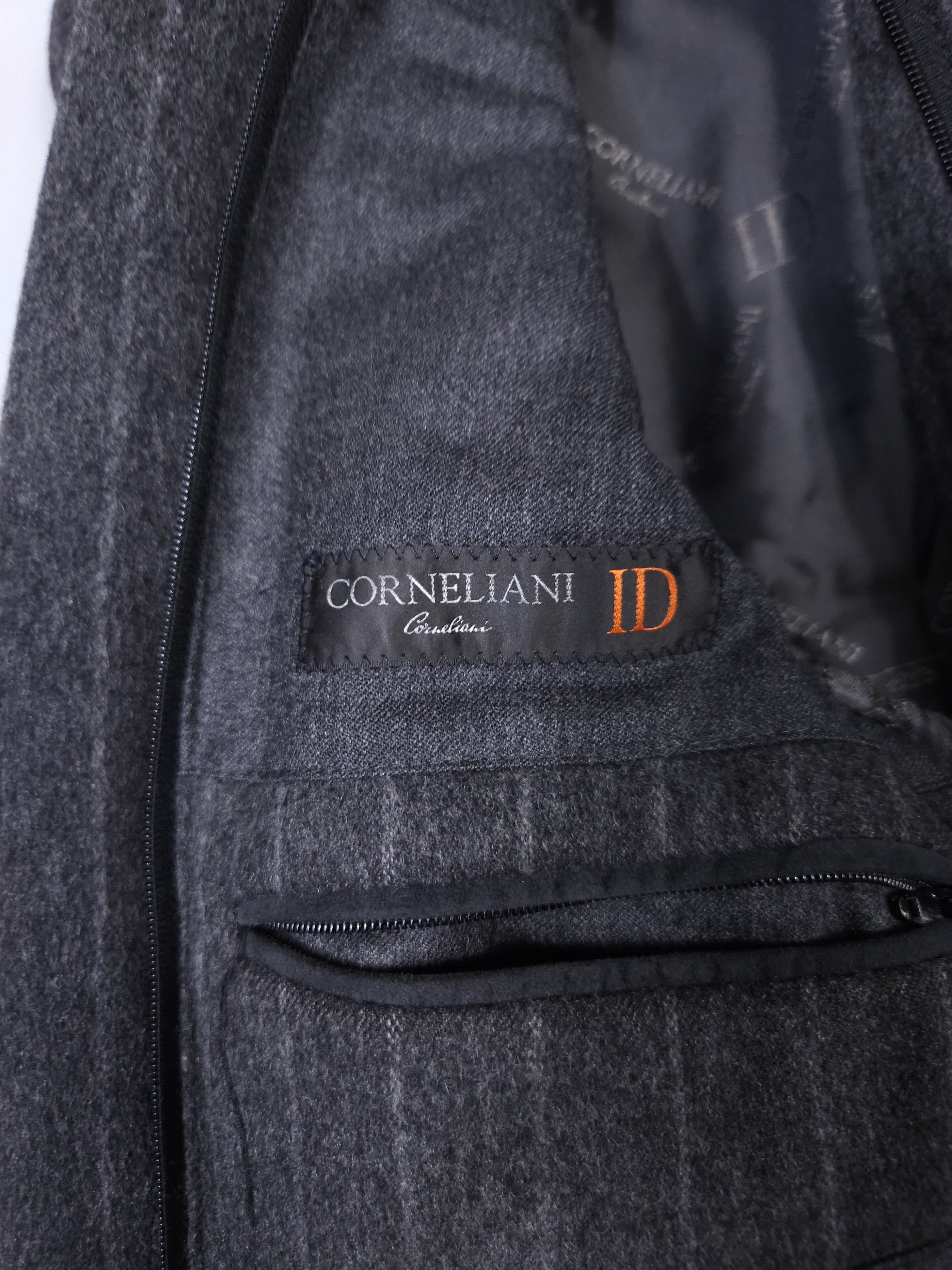 Corneliani Corneliani ID Wool Zip Coat Removable Vest Pinstripe Size US M / EU 48-50 / 2 - 6 Thumbnail