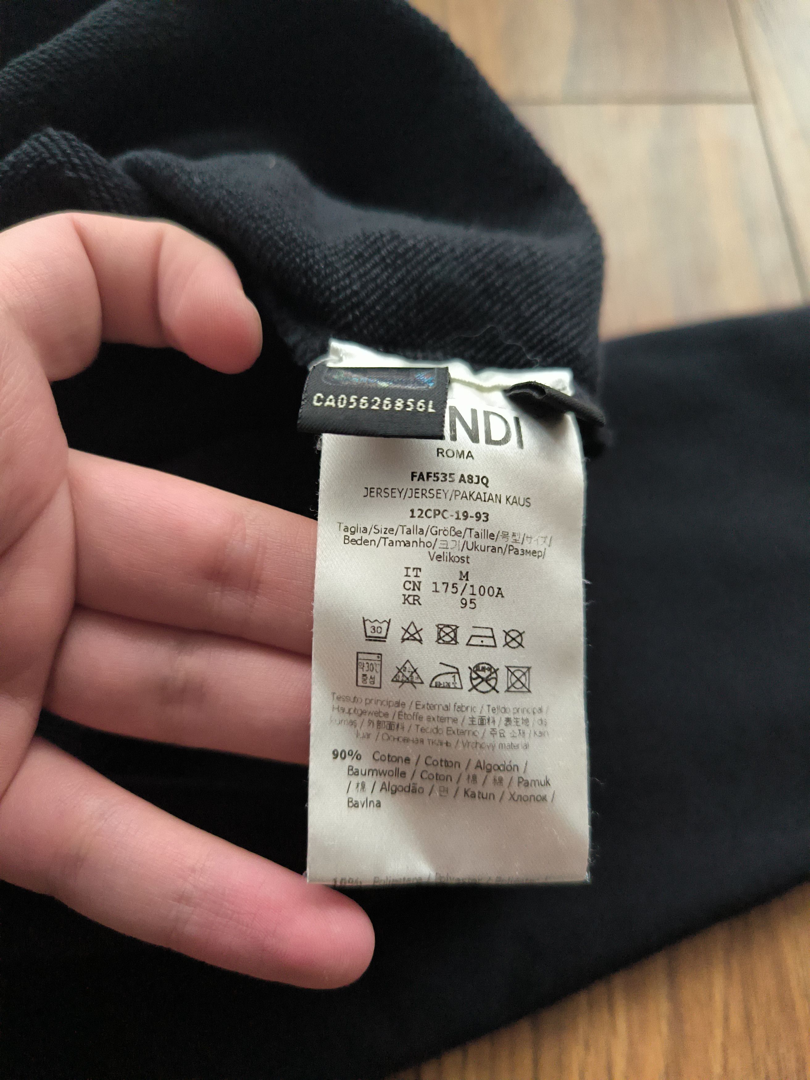 Fendi Fendi Eyed Black Crewneck, size M, good condition Size US M / EU 48-50 / 2 - 7 Thumbnail