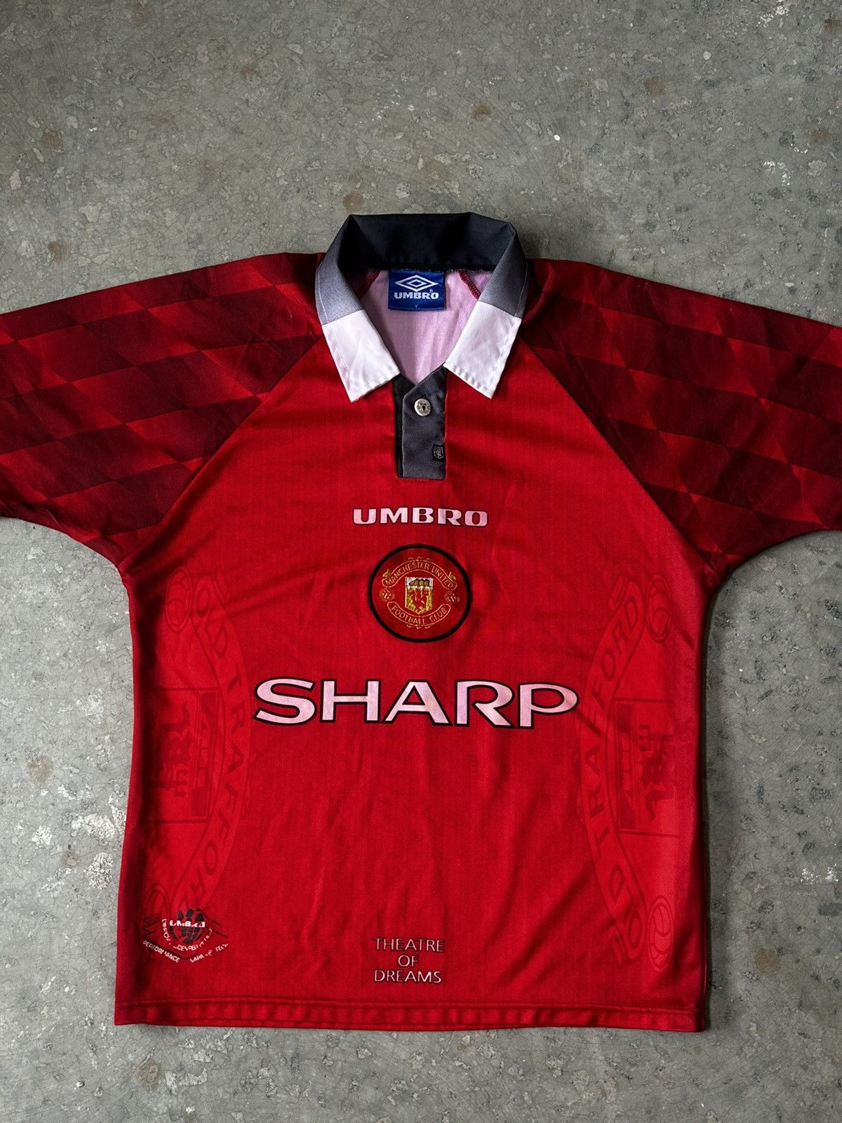 Umbro Vintage Umbro 1996/1998 Manchester United Football Jersey Size US S / EU 44-46 / 1 - 2 Thumbnail