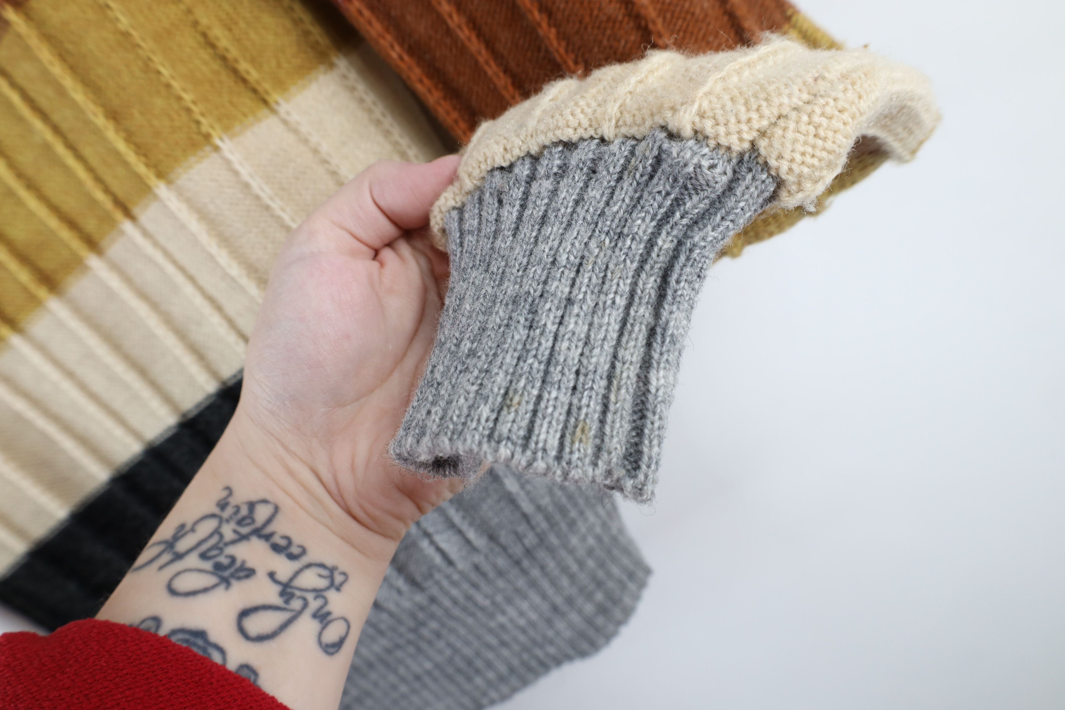 Vintage Vintage 70s Mid Century Modern MCM Knit Turtleneck Sweater Size L / US 10 / IT 46 - 5 Thumbnail