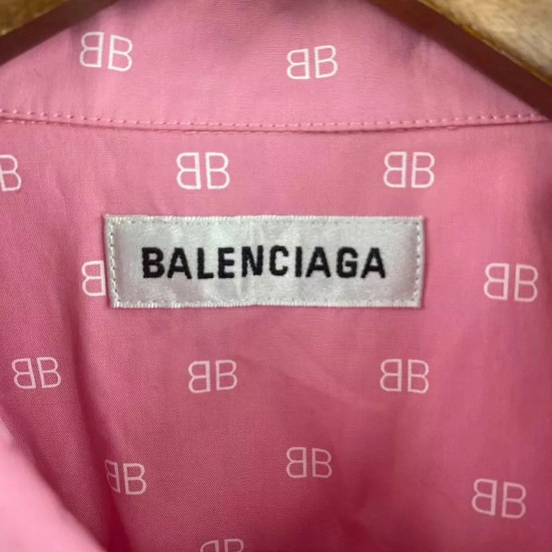 Balenciaga Balenciaga size 34 Pink Short Sleeve Shirt with Full Print Size S / US 4 / IT 40 - 3 Thumbnail