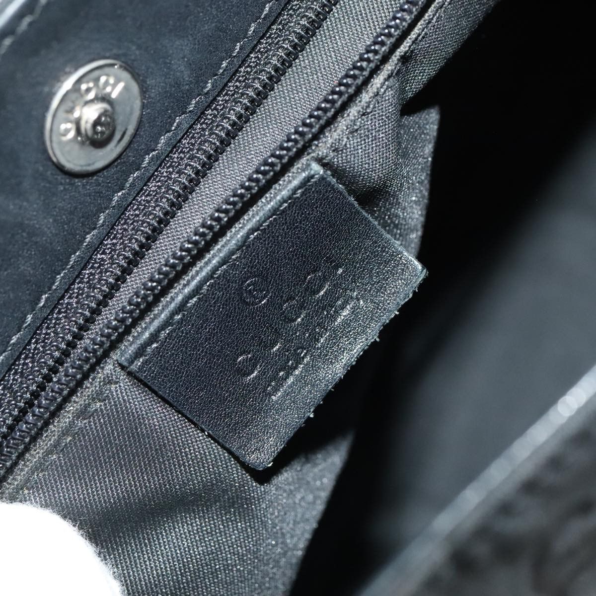 Gucci GUCCI GG Canvas Shoulder Bag Black 001 001 Size ONE SIZE - 10 Thumbnail