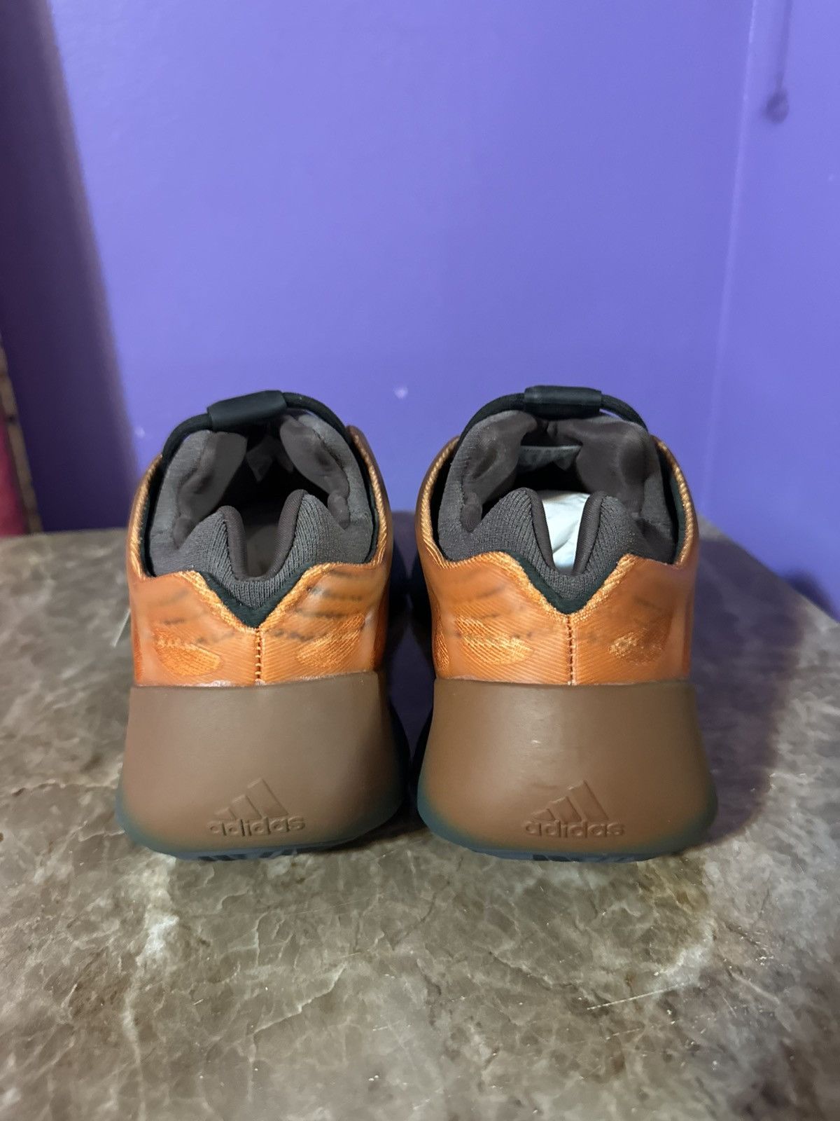 Yeezy Size 9.5M -adidas Yeezy 700 V3 Copper Fade Size US 9.5 / EU 42-43 - 3 Thumbnail