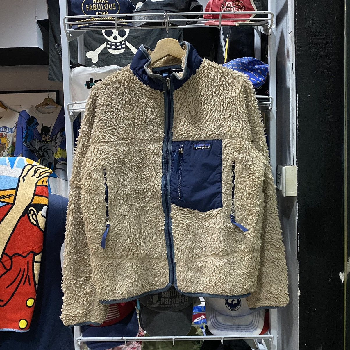 image of Iconic VTG Patagonia Deep Pile Retro X Sherpa Fleece Jacket, Men's (Size Medium)