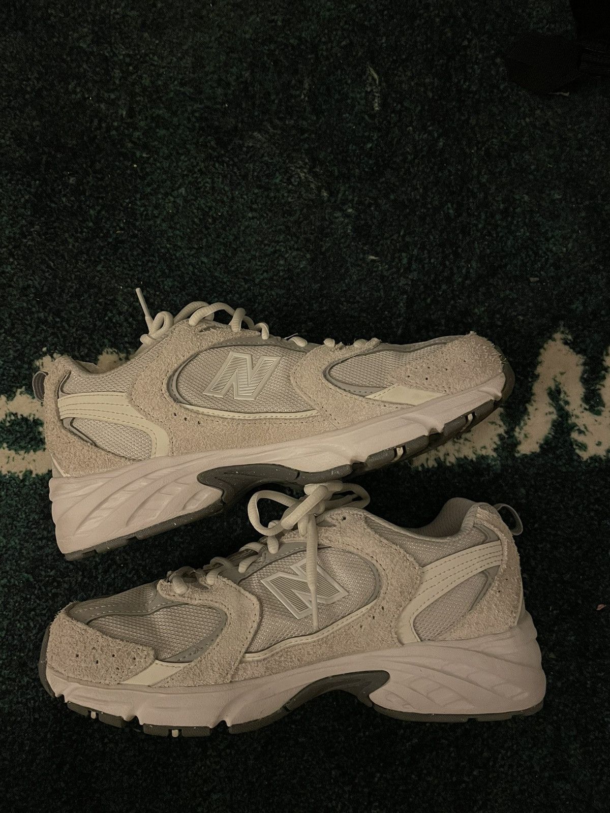 New Balance New Balance 530 Size US 7 / EU 40 - 2 Thumbnail
