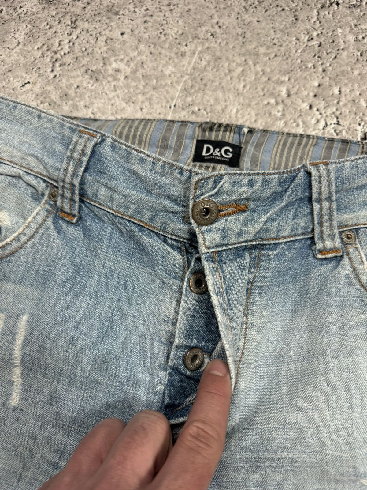 Dolce & Gabbana Dolce Gabbana D&G Big Logo Distressed Denim Jeans Y2K Pants Size US 33 - 16 Thumbnail