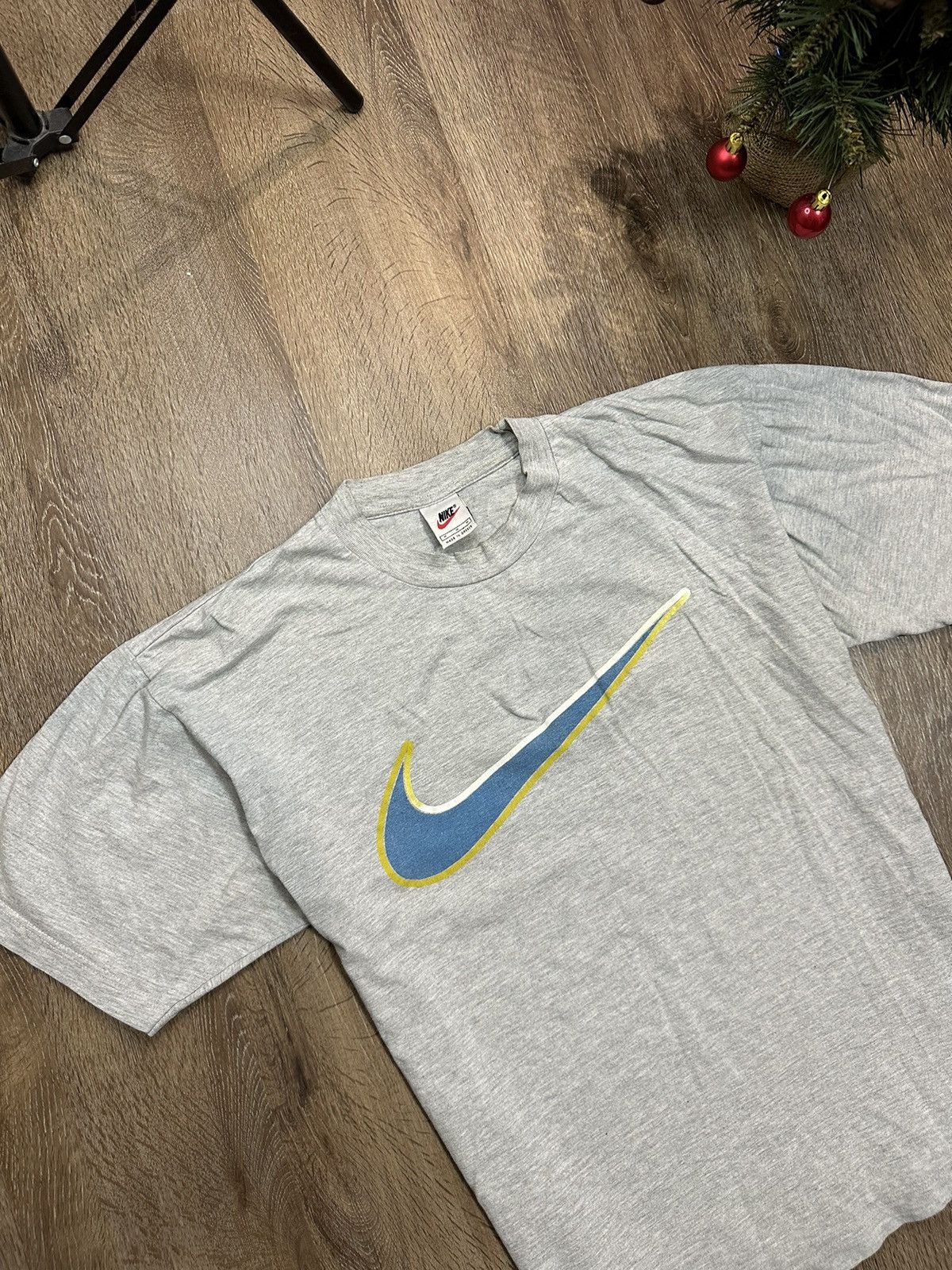 Nike × Vintage Nike Vintage Big Swoosh T-Shirt Y2K Size US M / EU 48-50 / 2 - 2 Thumbnail